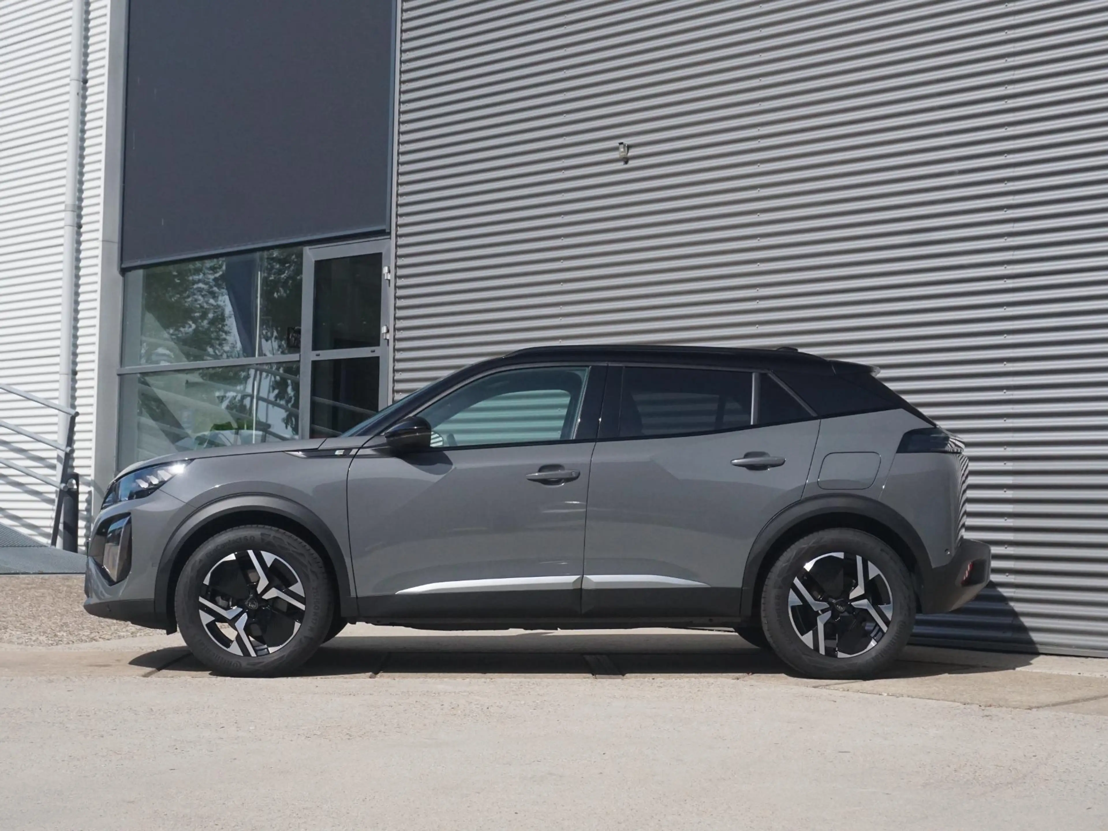 Peugeot e-2008 EV GT Avantage 54 kWh Carplay — photo 5