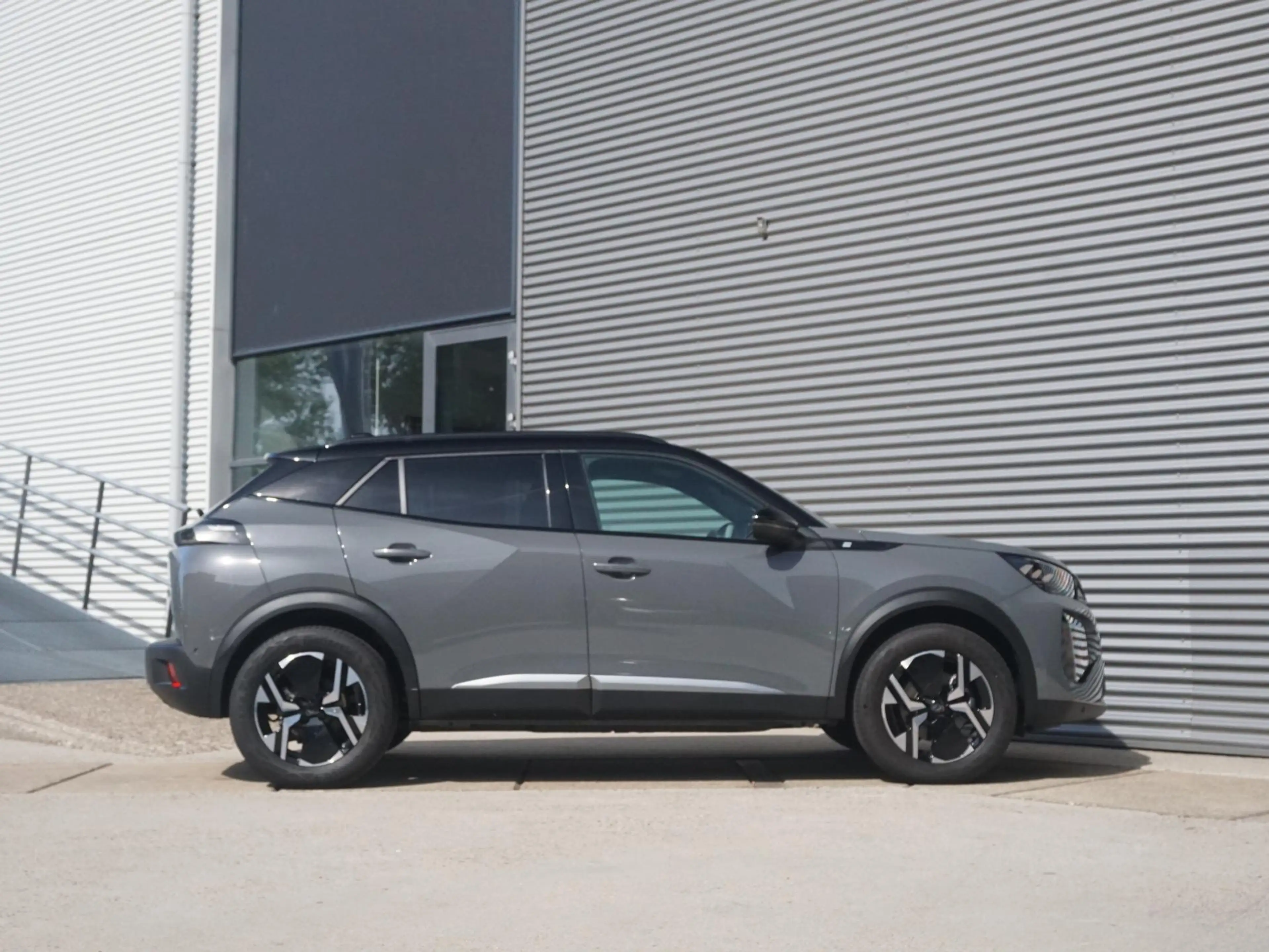 Peugeot e-2008 EV GT Avantage 54 kWh Carplay — photo 6