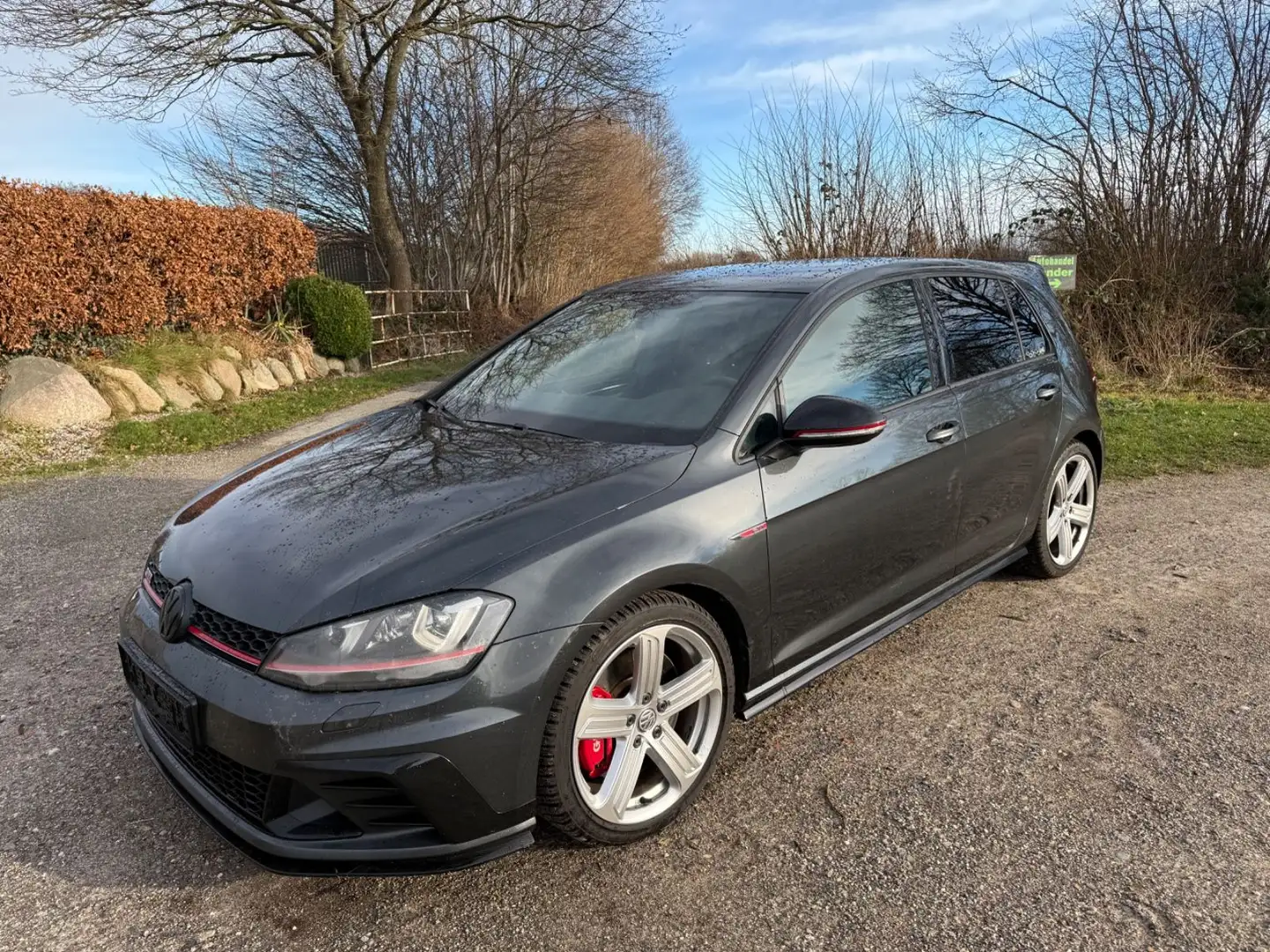 Volkswagen Golf VII Lim. GTI Clubsport BMT DSG Leder Klima Grau - 1