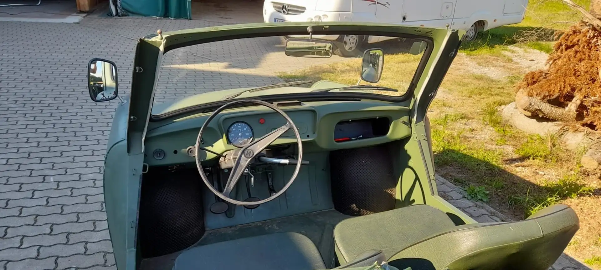 Trabant P601 Cabrio zelena - 2