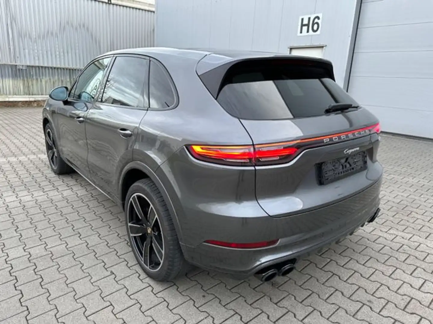 Porsche Cayenne Cayenne 4.8 V8 Turbo Tiptronic S A - 2