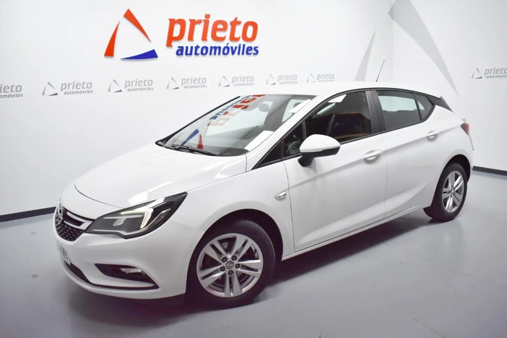Opel Astra 1.6CDTi S/S Selective Pro 110 Blanco - 1