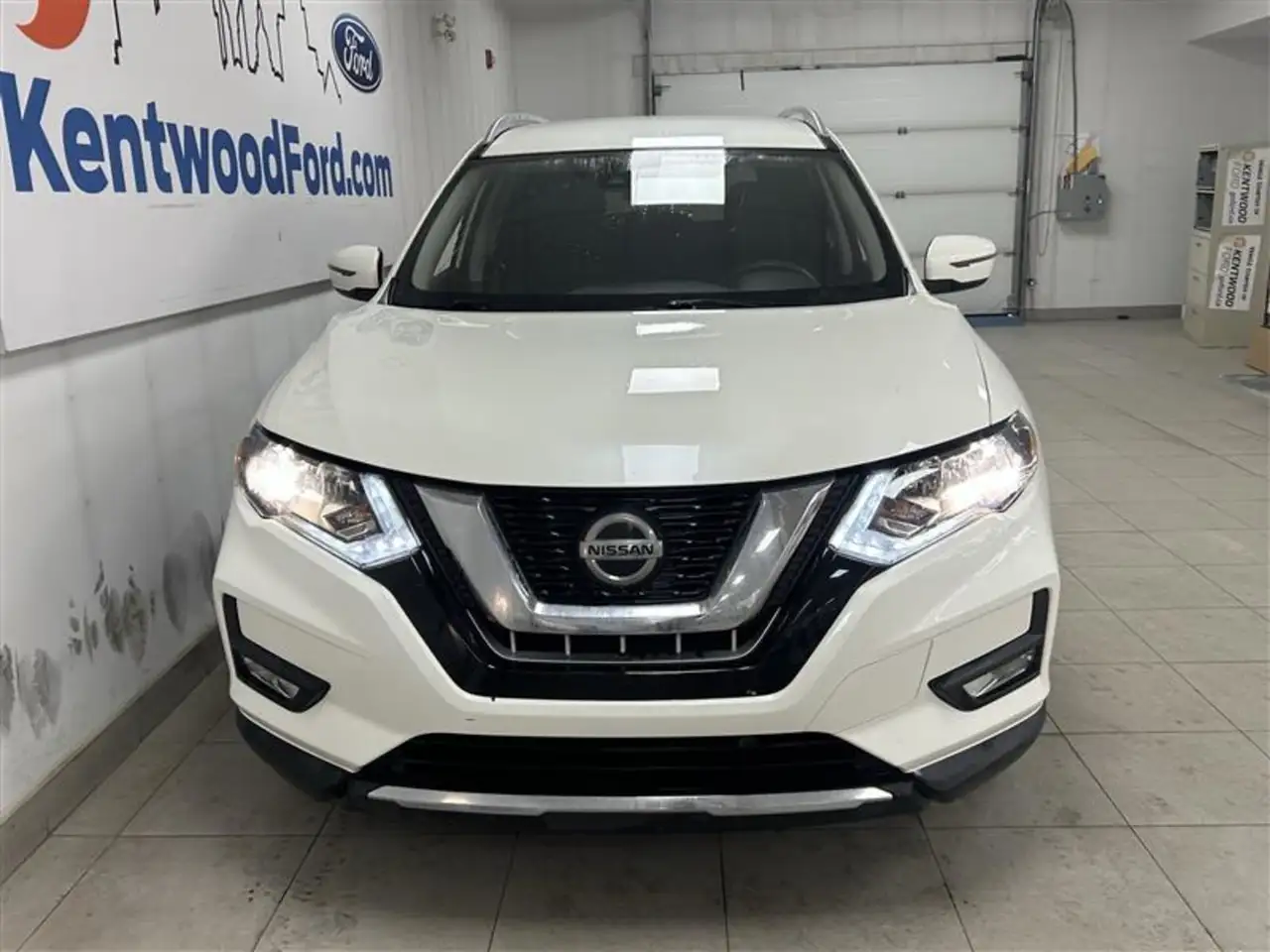 Nissan Rogue fotografie Nissan Rogue