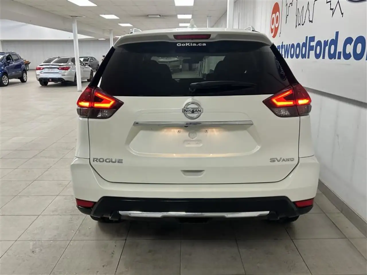 Nissan Rogue fotografie Nissan Rogue