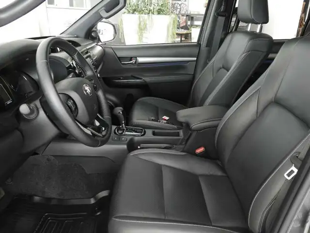 Toyota Hilux DK 2,8 D-4D Aut. Invincible 4WD*LED*JBL*HTOP Ansicht 9