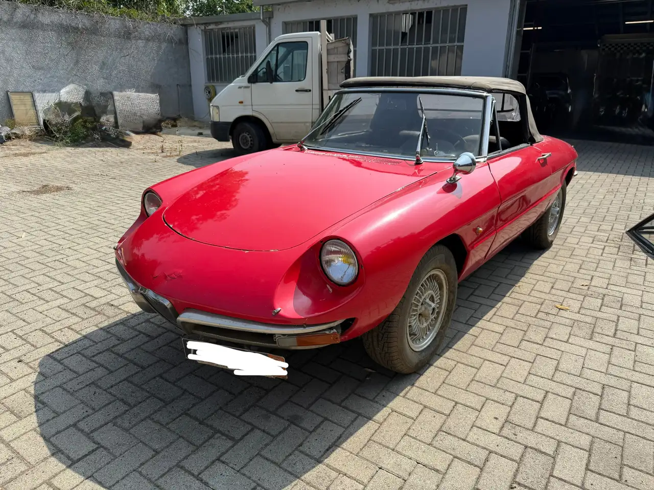 Alfa Romeo Spider 1.600 Osso di Seppia, foto 1