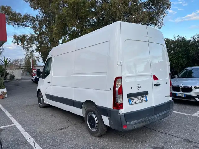 Opel Movano