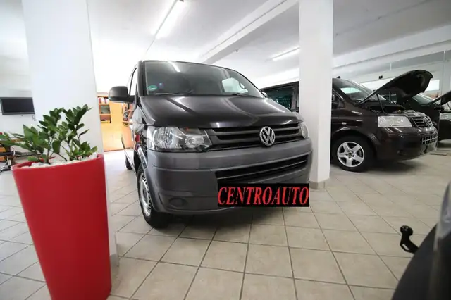 Volkswagen T5 VW T5 2.0tdi 140cv 9Posti Euro5 Klima
