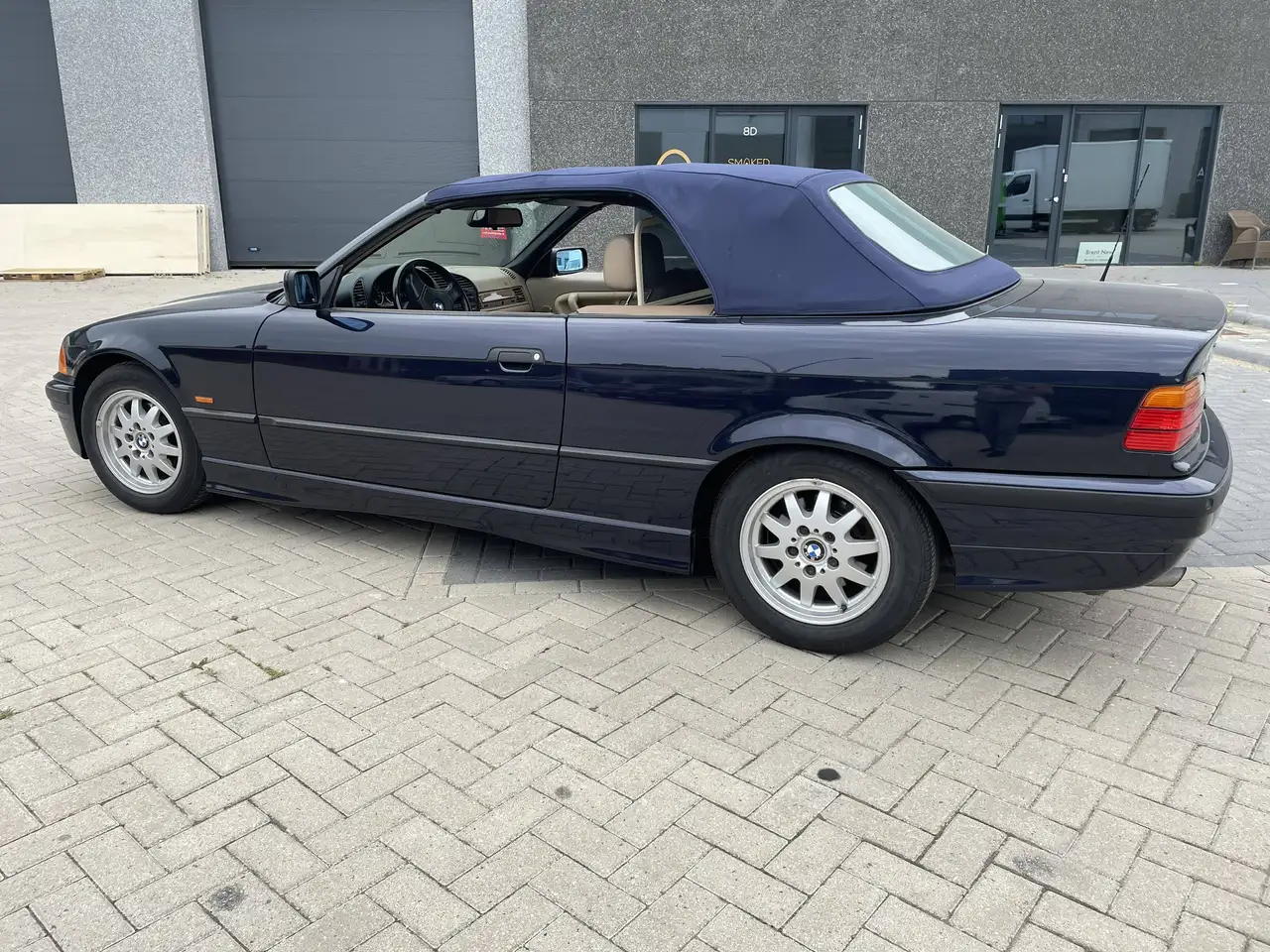 BMW 318 E36 318i Executive, foto 4