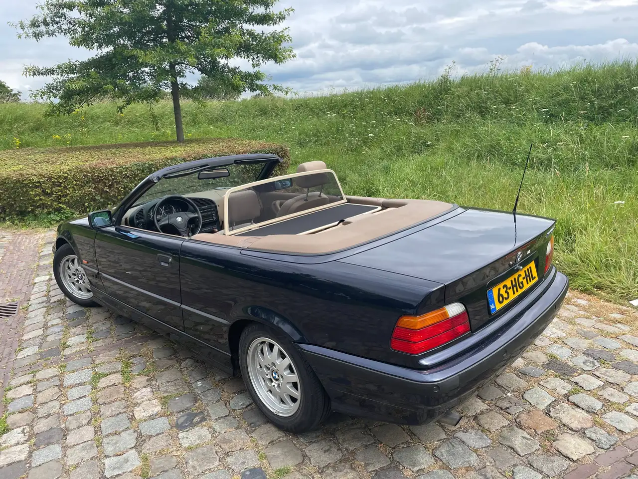 BMW 318 E36 318i Executive, foto 3