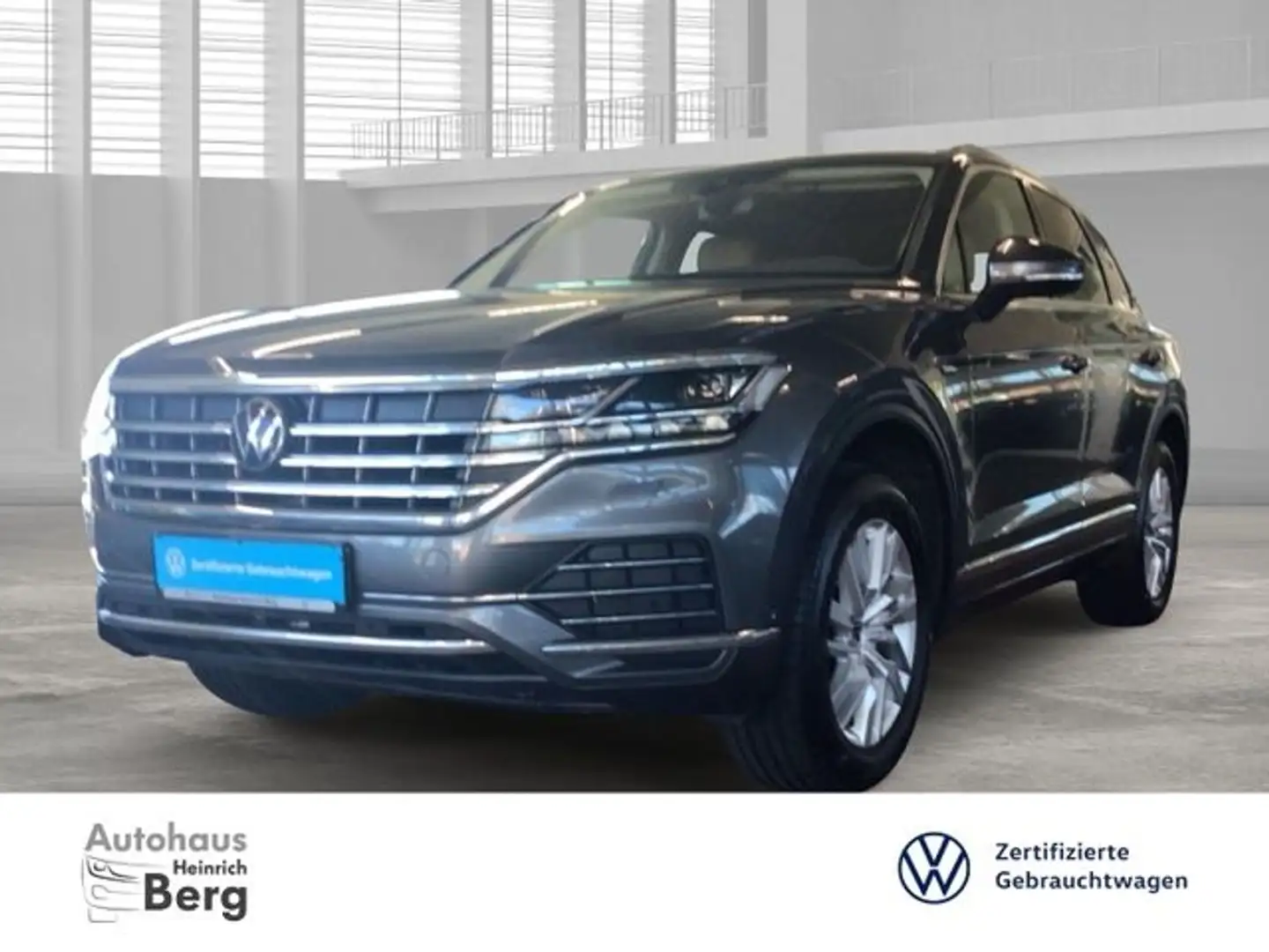 Volkswagen Touareg Atmosphere 3.0 V6 TDI 4Motion Automatik El. Panoda Grau - 1
