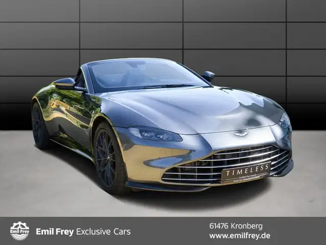 Aston Martin V8 Roadster