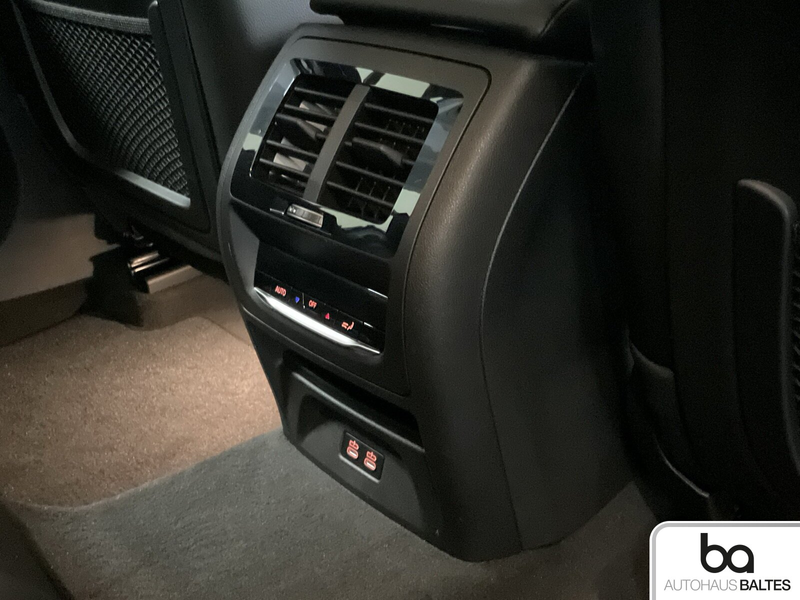 BMW X4 X4 xDrive20d M Sport 20"/Pano/Driv/Park/ACC/AHK — photo 9