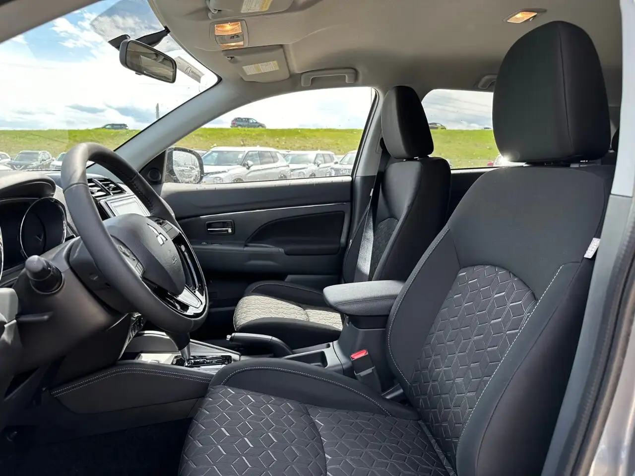 Mitsubishi RVR снимка Mitsubishi RVR