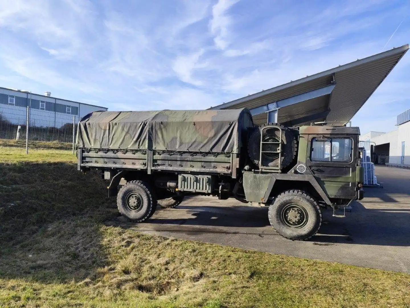 MAN KAT, 5 to, 4x4, voll Einsatzbereit Grün - 1