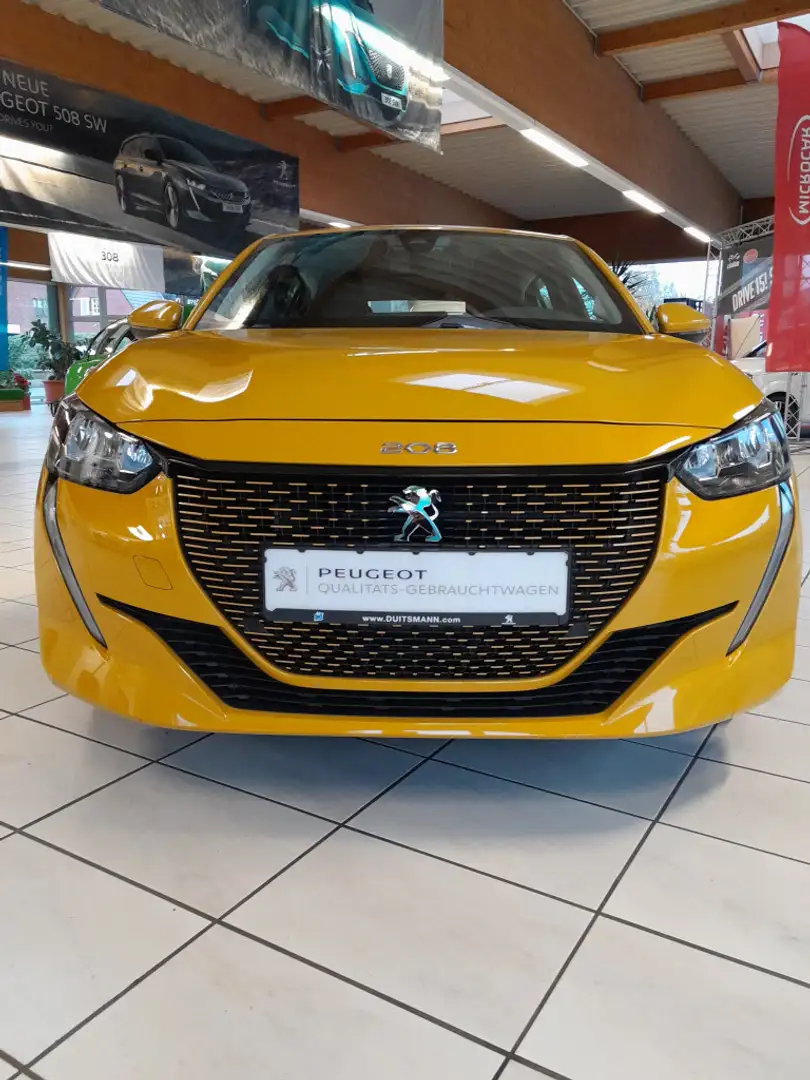 Peugeot 208 -e Active Pack 136 Gelb - 2