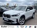 BMW iX1 eDrive20 AHK-klappbar AHK Navi Digitales Cockpit S Weiß - thumbnail 1