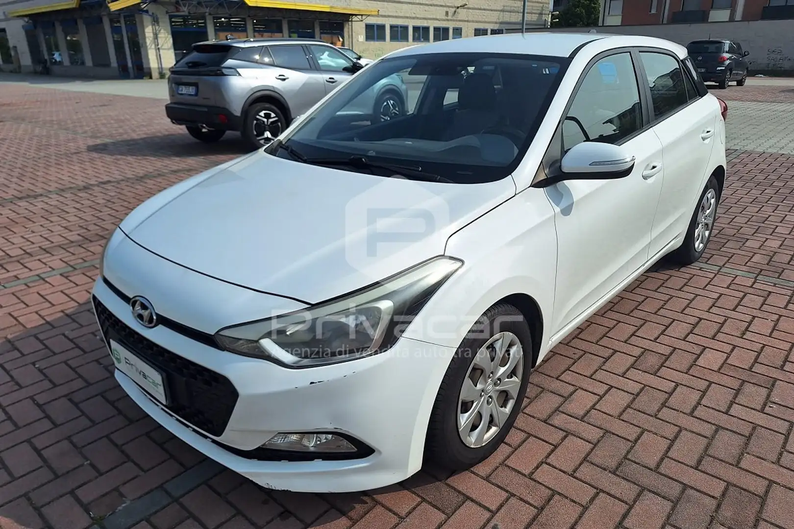 Hyundai i20 i20 1.1 CRDi 12V 5 porte Classic Bianco - 1