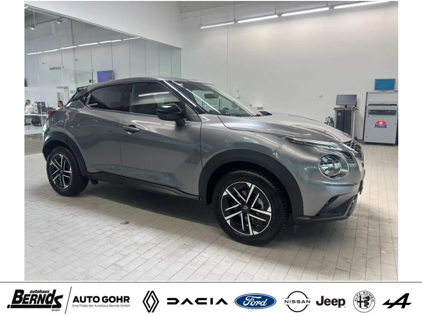 Nissan Juke 1.0 DIG-T N-Connecta KLIMAAUTOM. SITZHZG. ISO-FIX Gris - 2