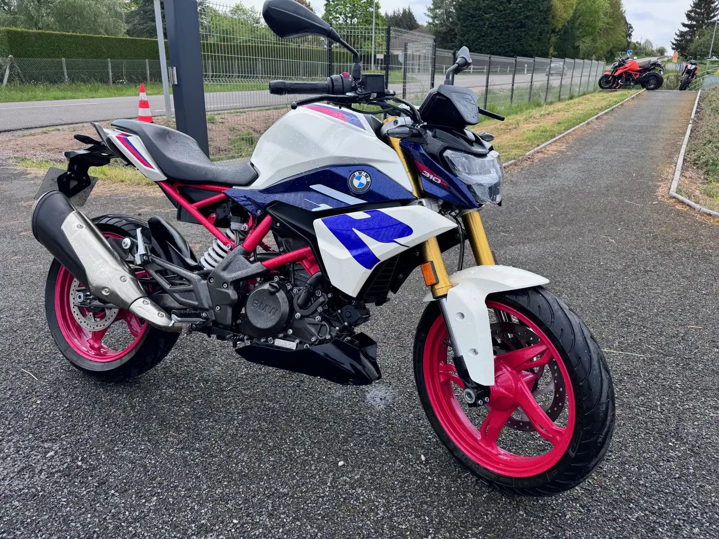 BMW G 310 R - 2