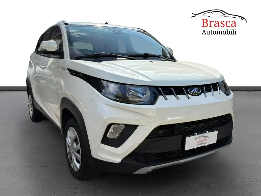 Mahindra KUV100