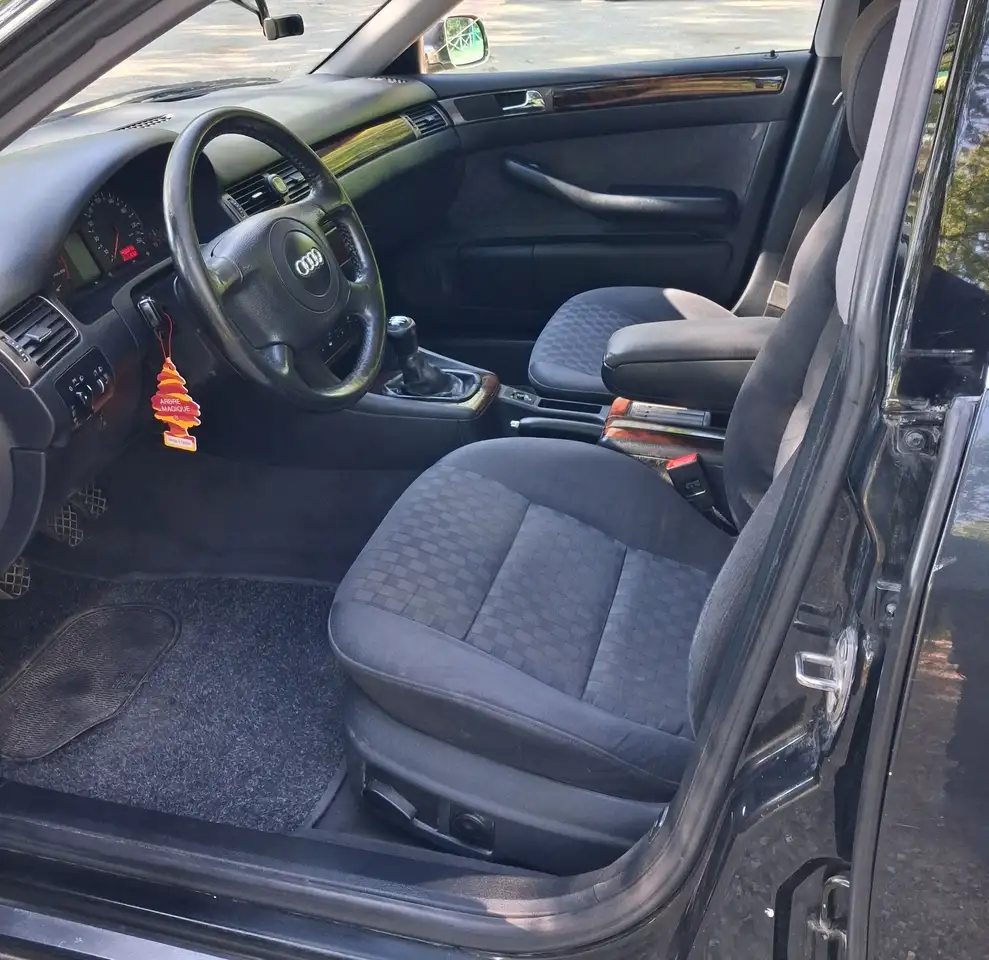 Audi A6 1.8t quattro 150cv, foto 2