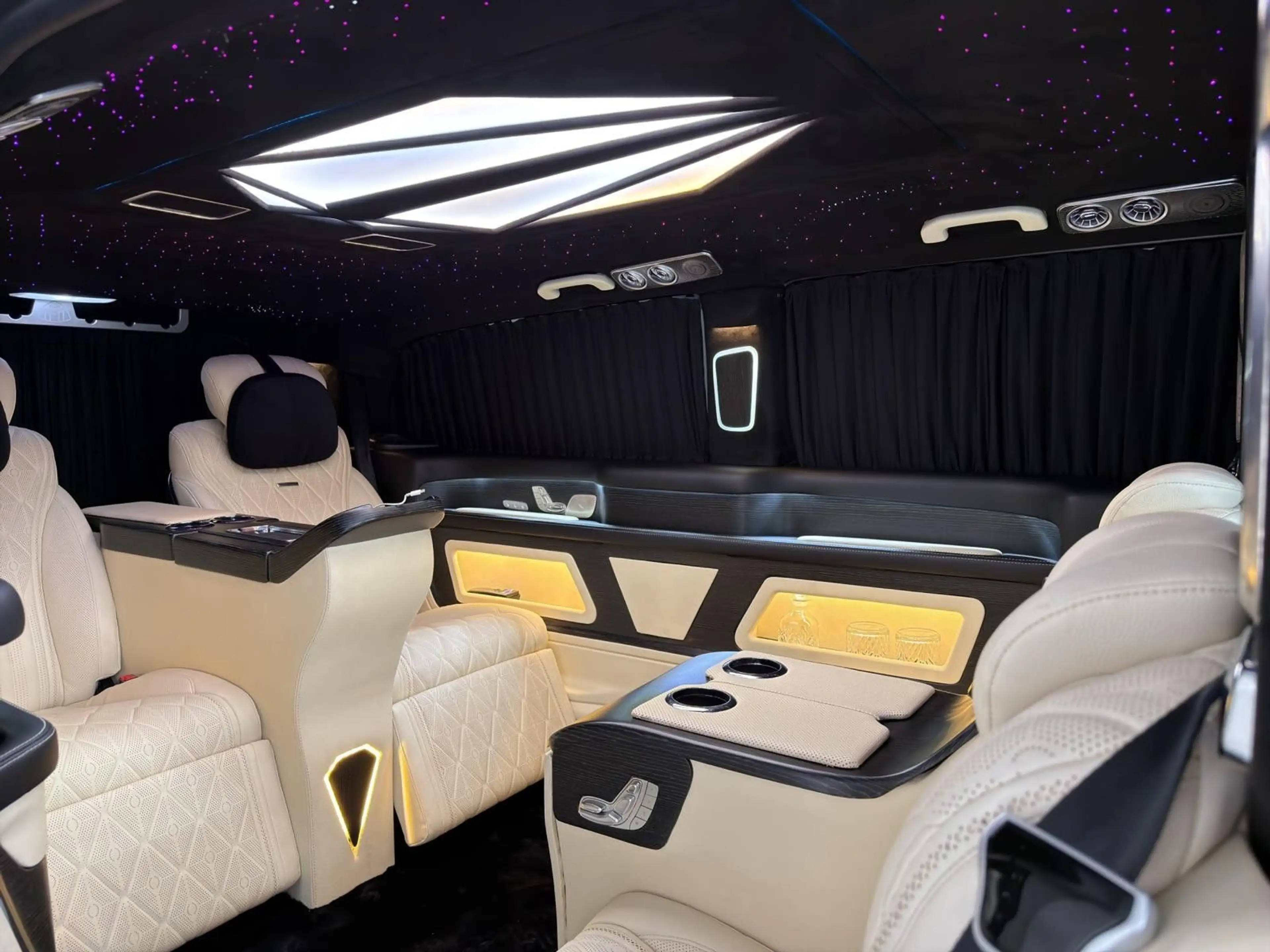 Mercedes-Benz Vito Extralang LUXUS VIP umbau*6 SITZER*LEDER*TV — photo 10
