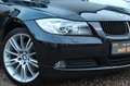 BMW 320 d Touring Aut LEDER NAVI PANO XENON PDC KLIMA Schwarz - thumbnail 11