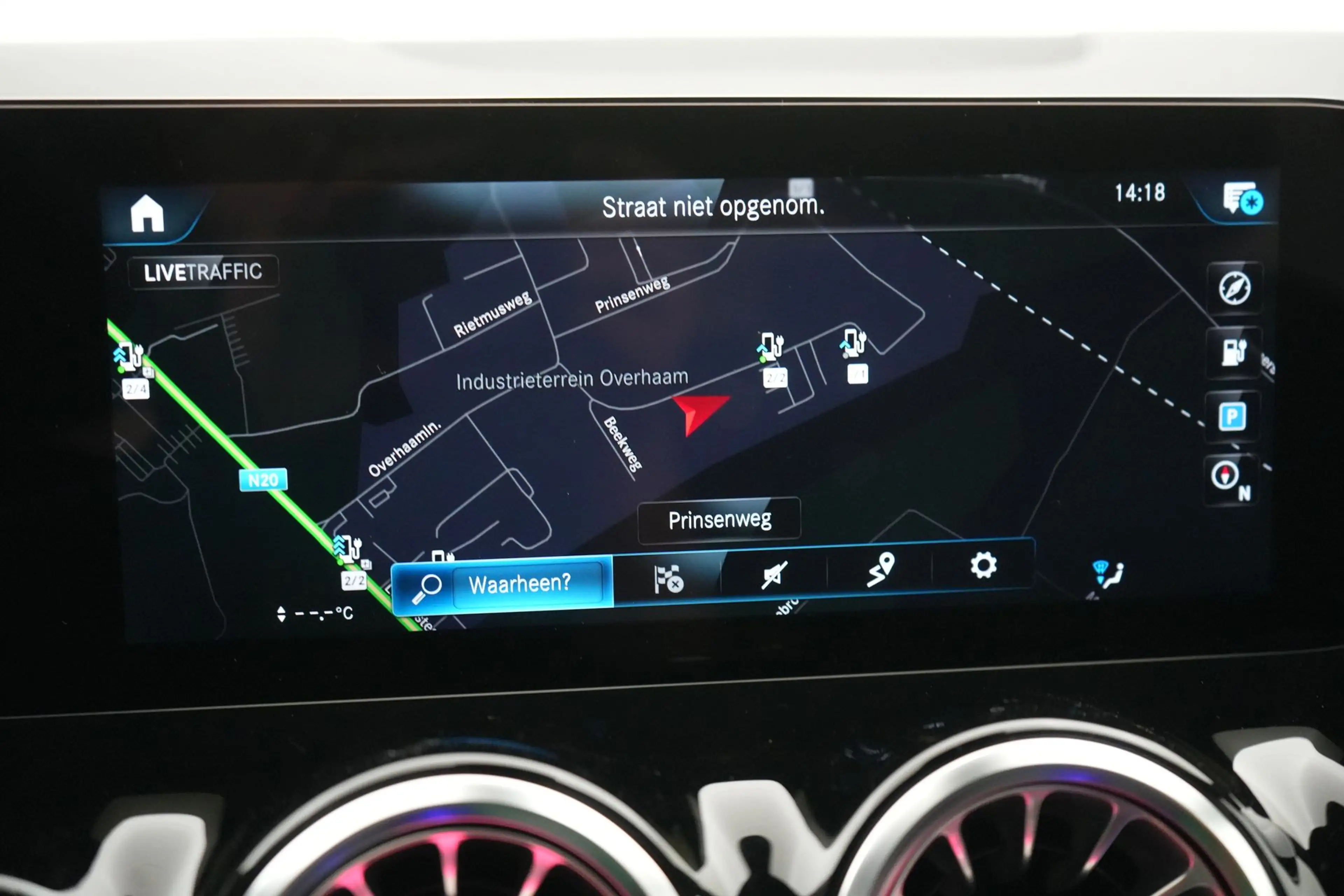 Mercedes-Benz EQA 250 Business Line LEDER/STOF LED GPS PDC CAM BLIS Verw — photo 15