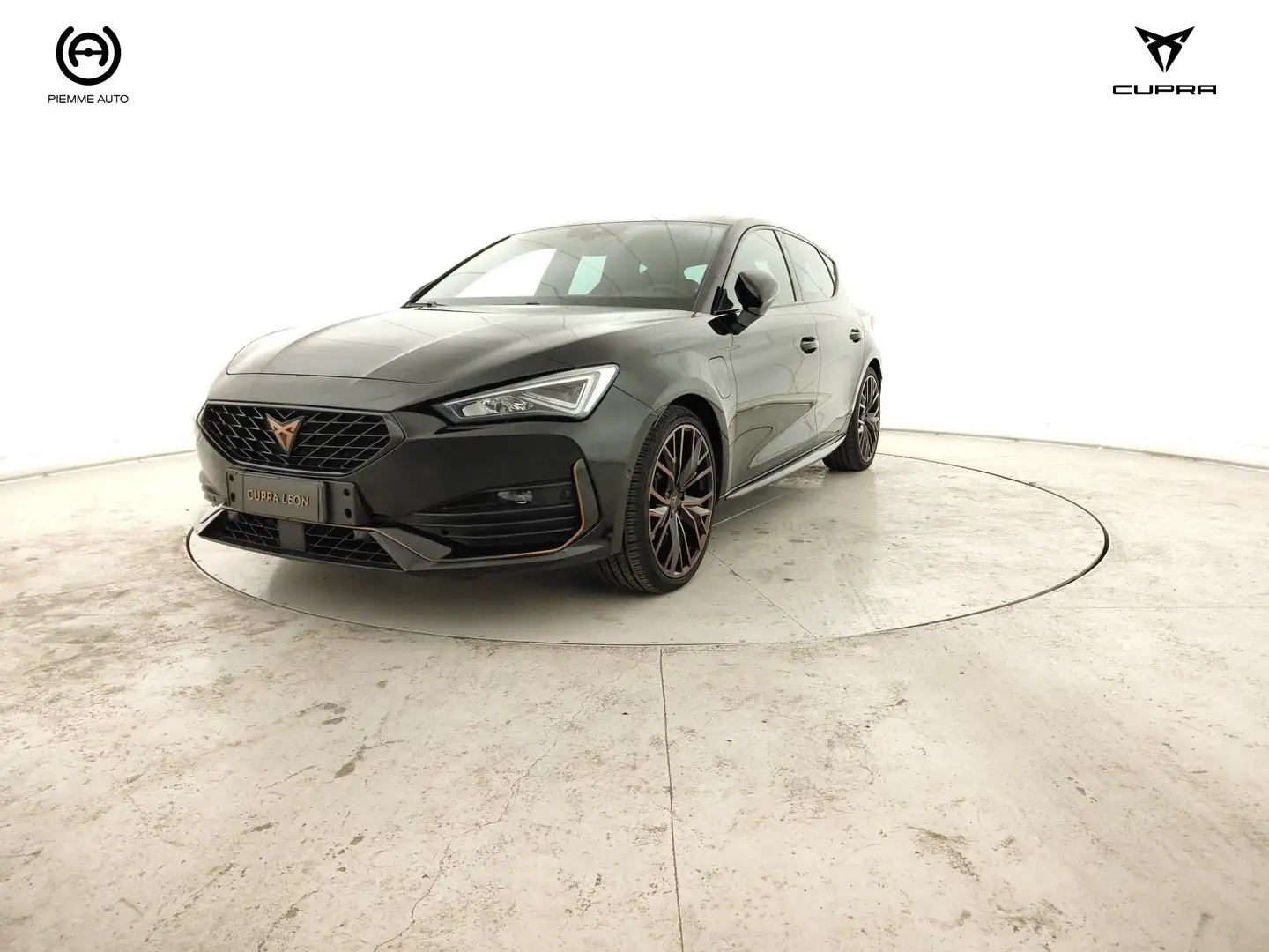CUPRA Leon 1.4 e-HYBRID DSG Zwart - 1