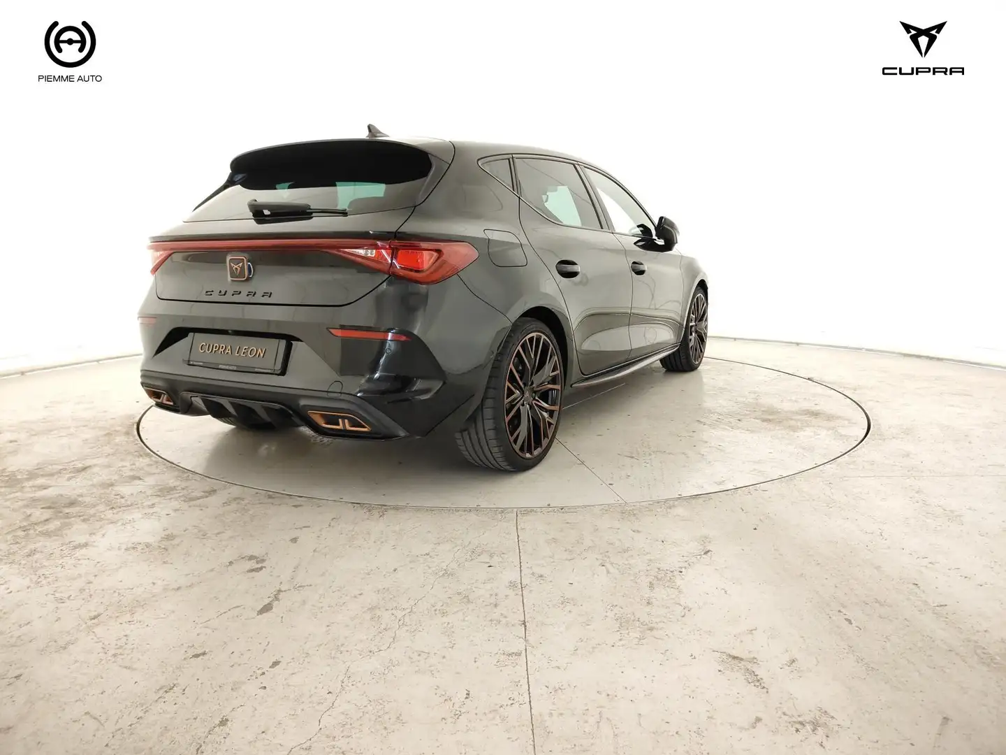 CUPRA Leon 1.4 e-HYBRID DSG Zwart - 2