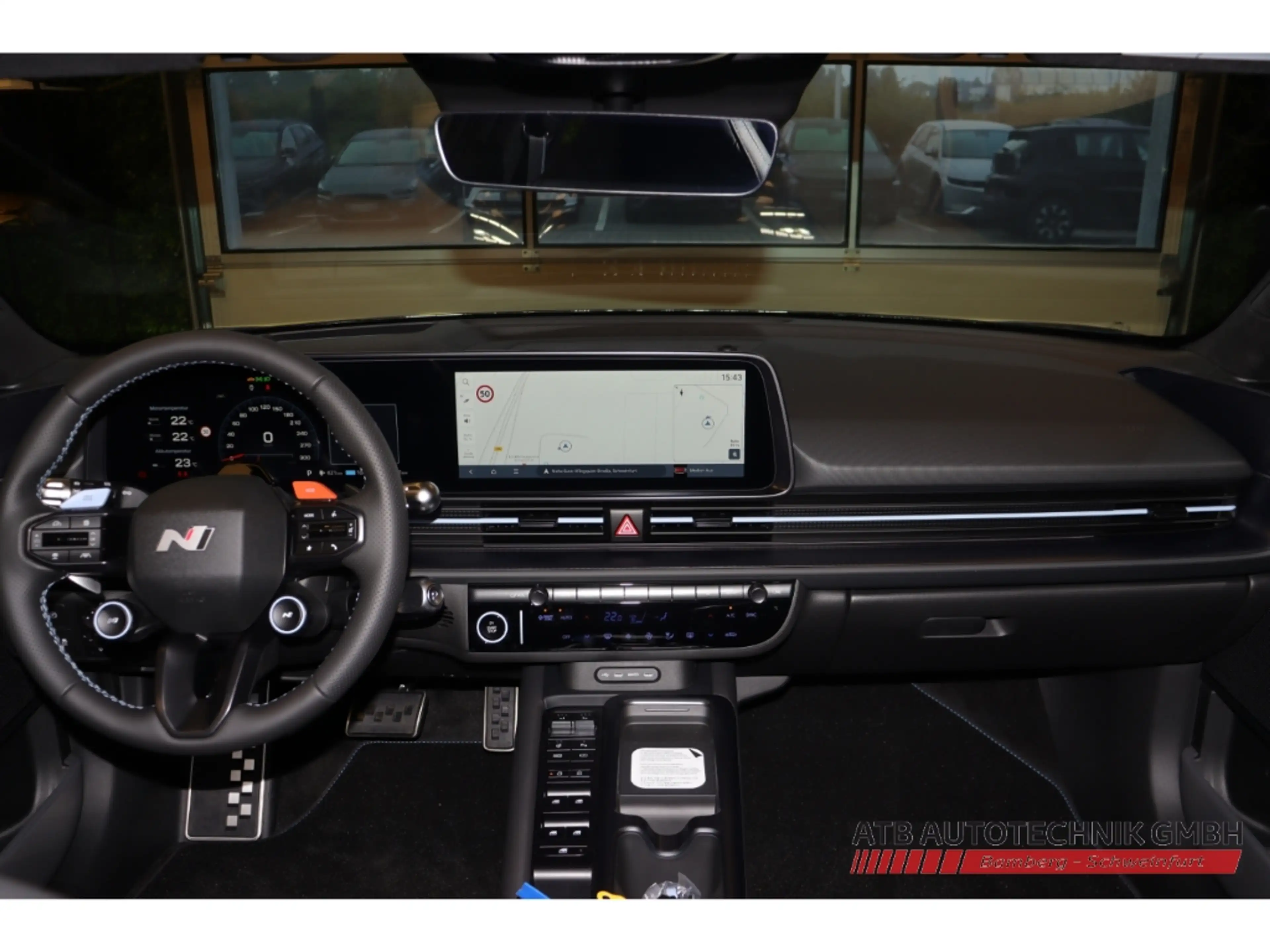 Hyundai IONIQ 6 84kWh 609PS 4WD Sitzpaket Panoramadach — photo 7