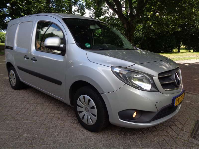 Mercedes-Benz Citan 111 CDI BlueEFFICIENCY