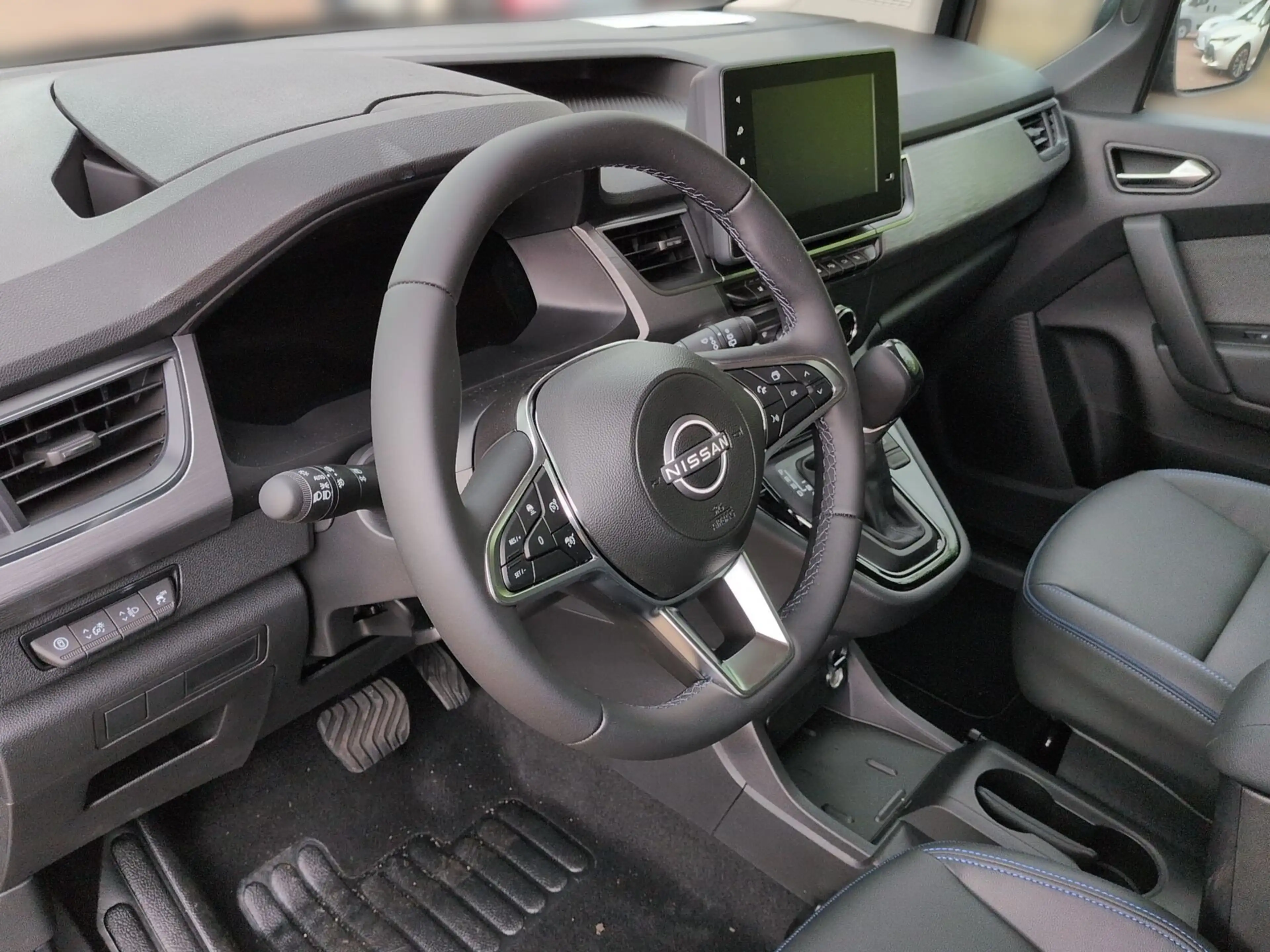 Nissan Townstar Kombi DIG-T 130 L2 2.3t Tekna LED — photo 9
