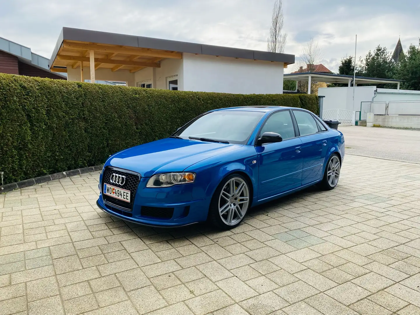 Audi A4 2,0 DTM quattro Blau - 2