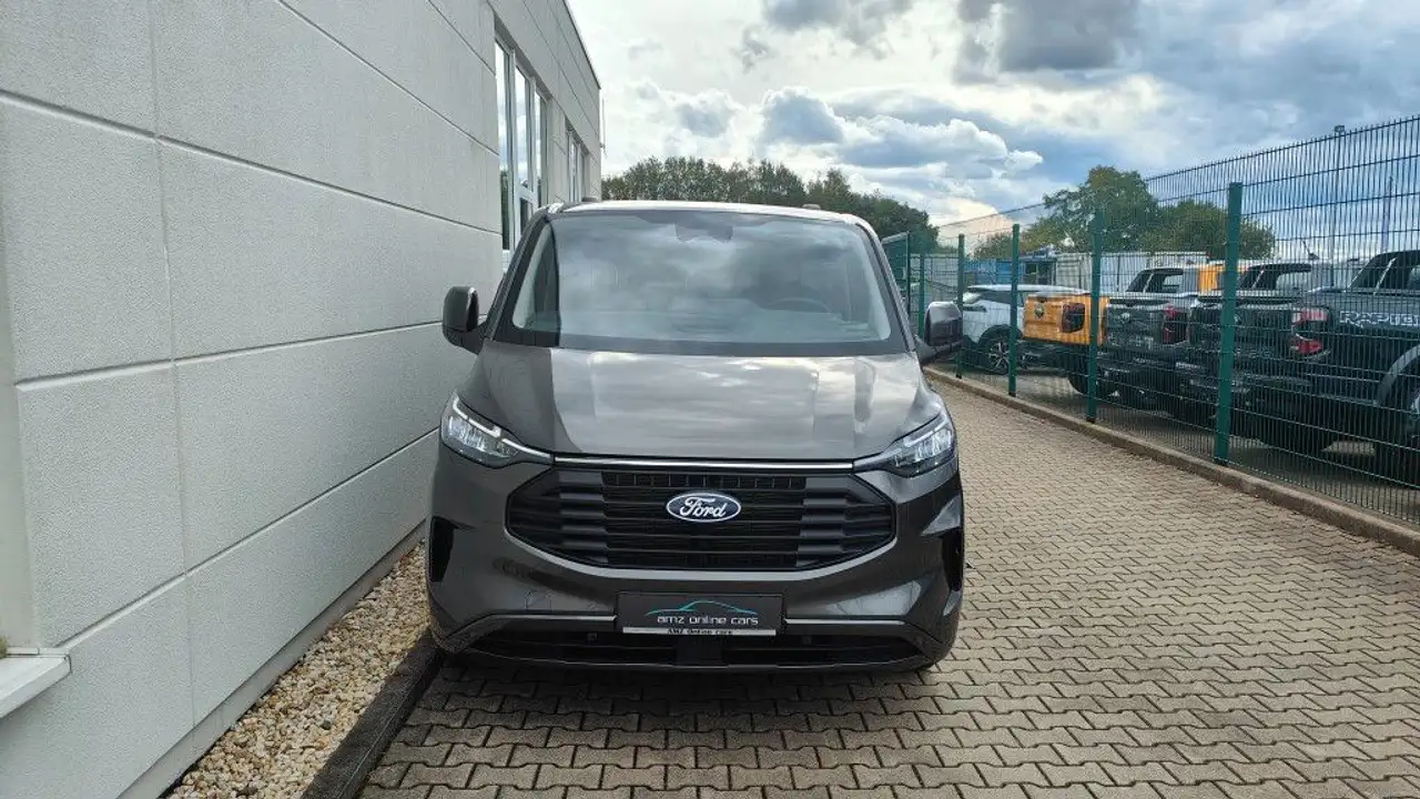 Ford Transit Custom Limited L2 Aut. 5J.Gar. 70l+B&O A 2