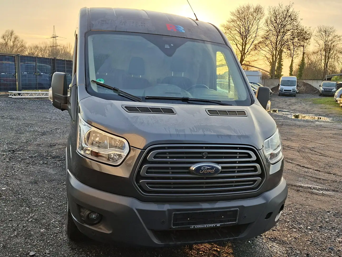 Ford Transit - 2