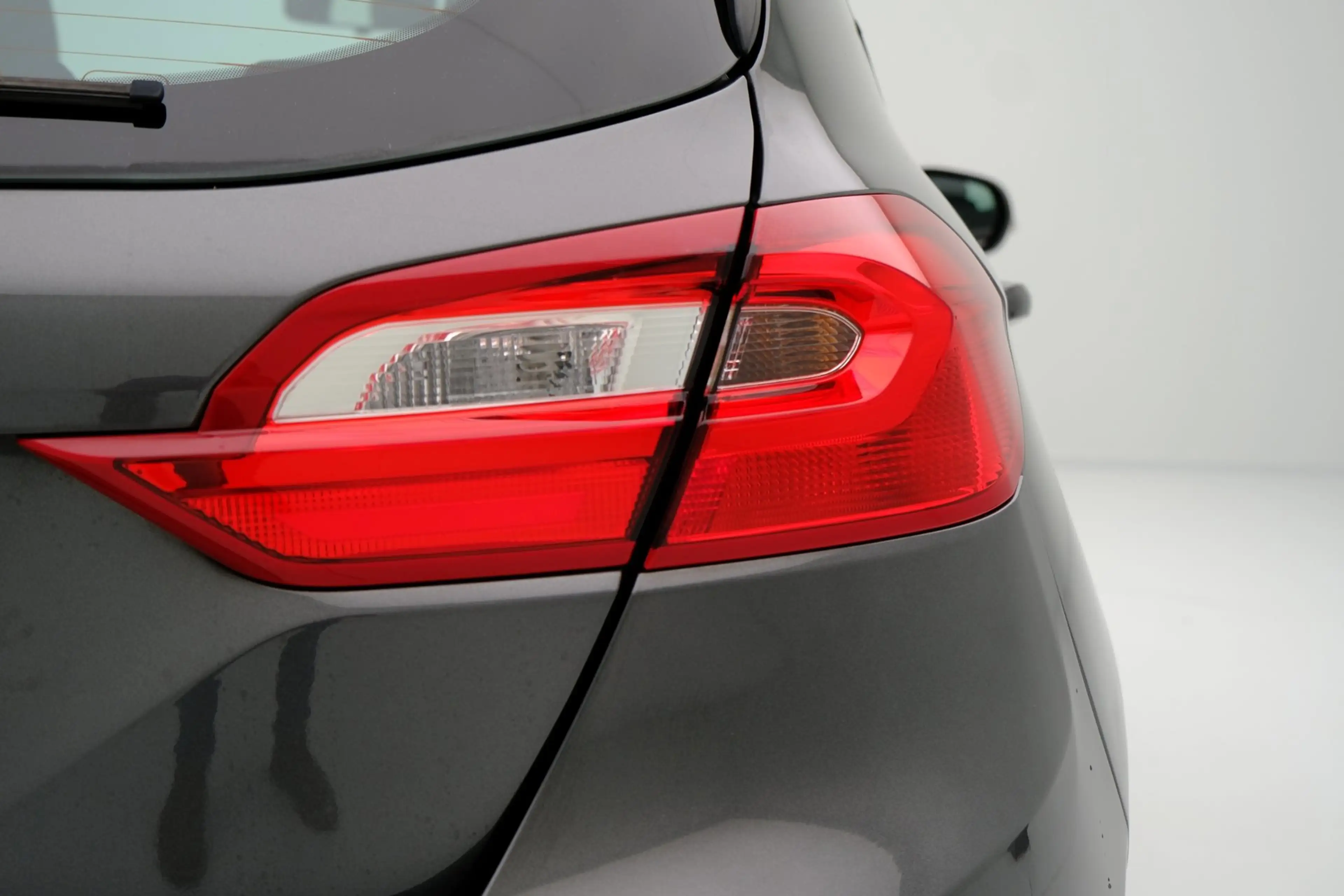 Ford Fiesta 1.1 Trend 5-deurs Airco|PDC|LMV — photo 18