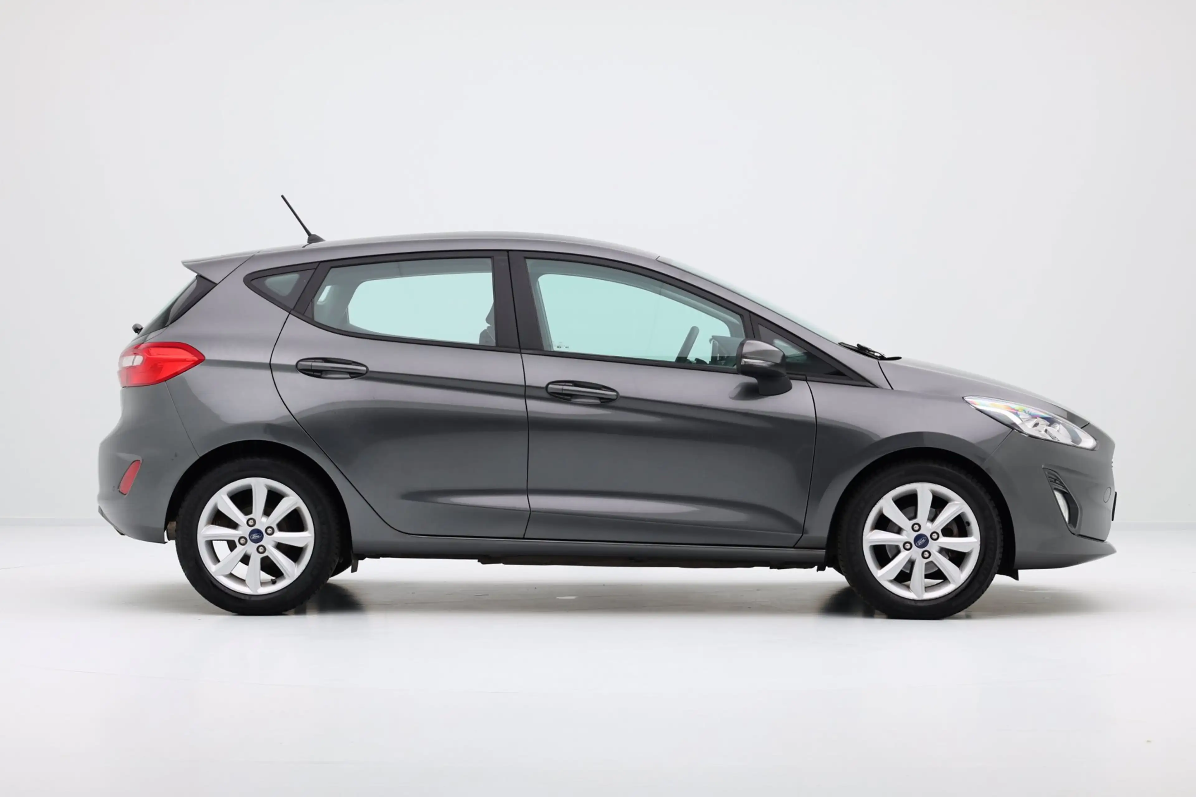 Ford Fiesta 1.1 Trend 5-deurs Airco|PDC|LMV — photo 23