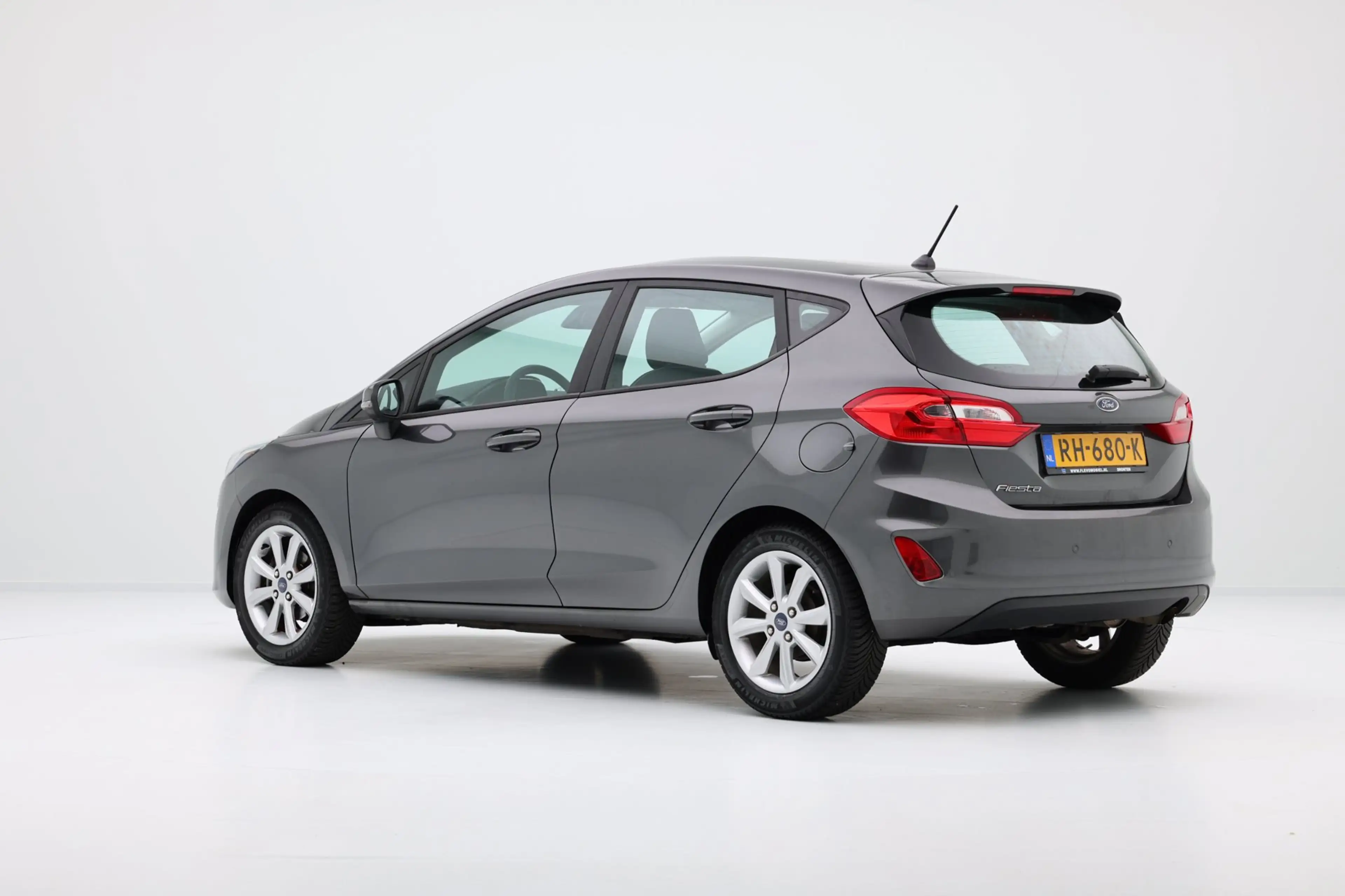 Ford Fiesta 1.1 Trend 5-deurs Airco|PDC|LMV — photo 24