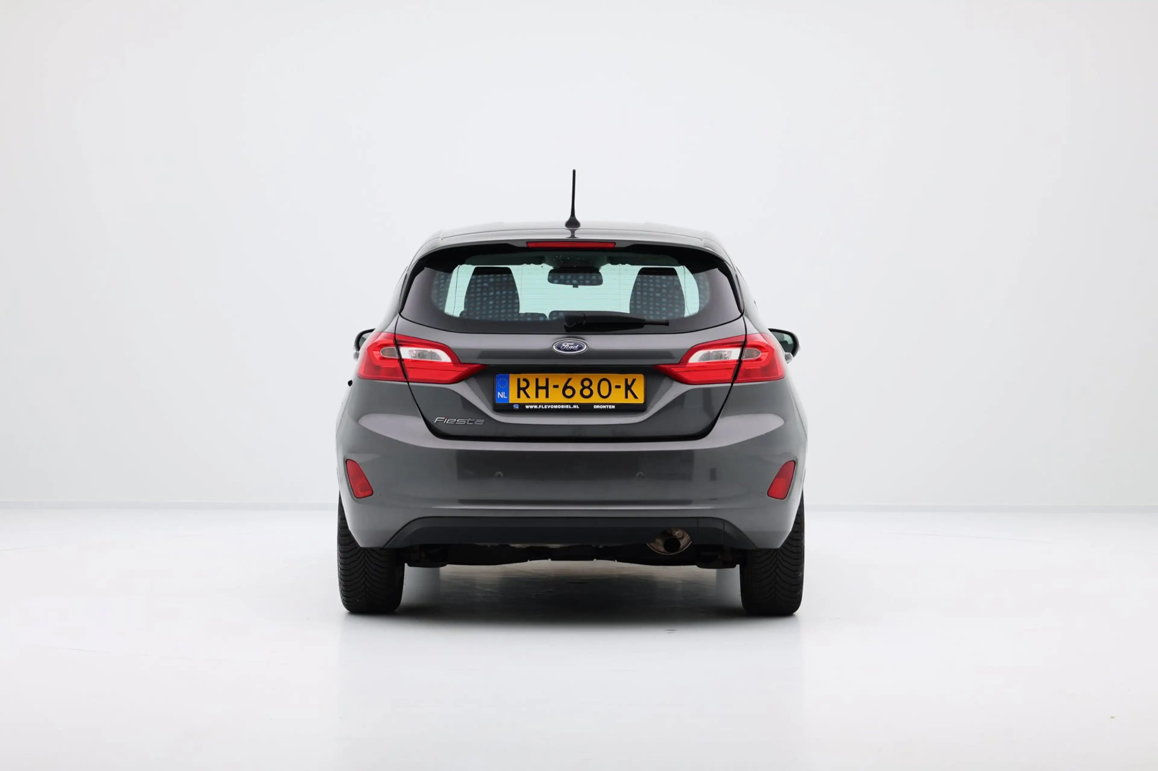 Ford Fiesta 1.1 Trend 5-deurs Airco|PDC|LMV — photo 8