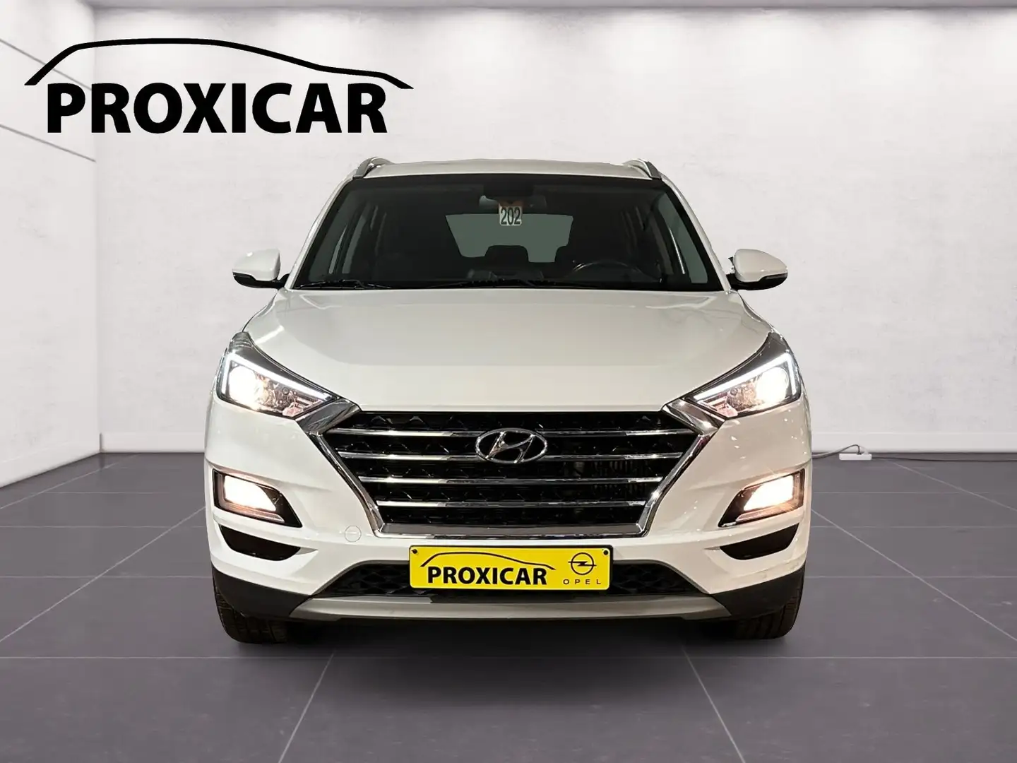 Hyundai TUCSON 1.6 CRDi Feel Comfort Pack AIRCO*GPS*CAMERA*CRUISE White - 2