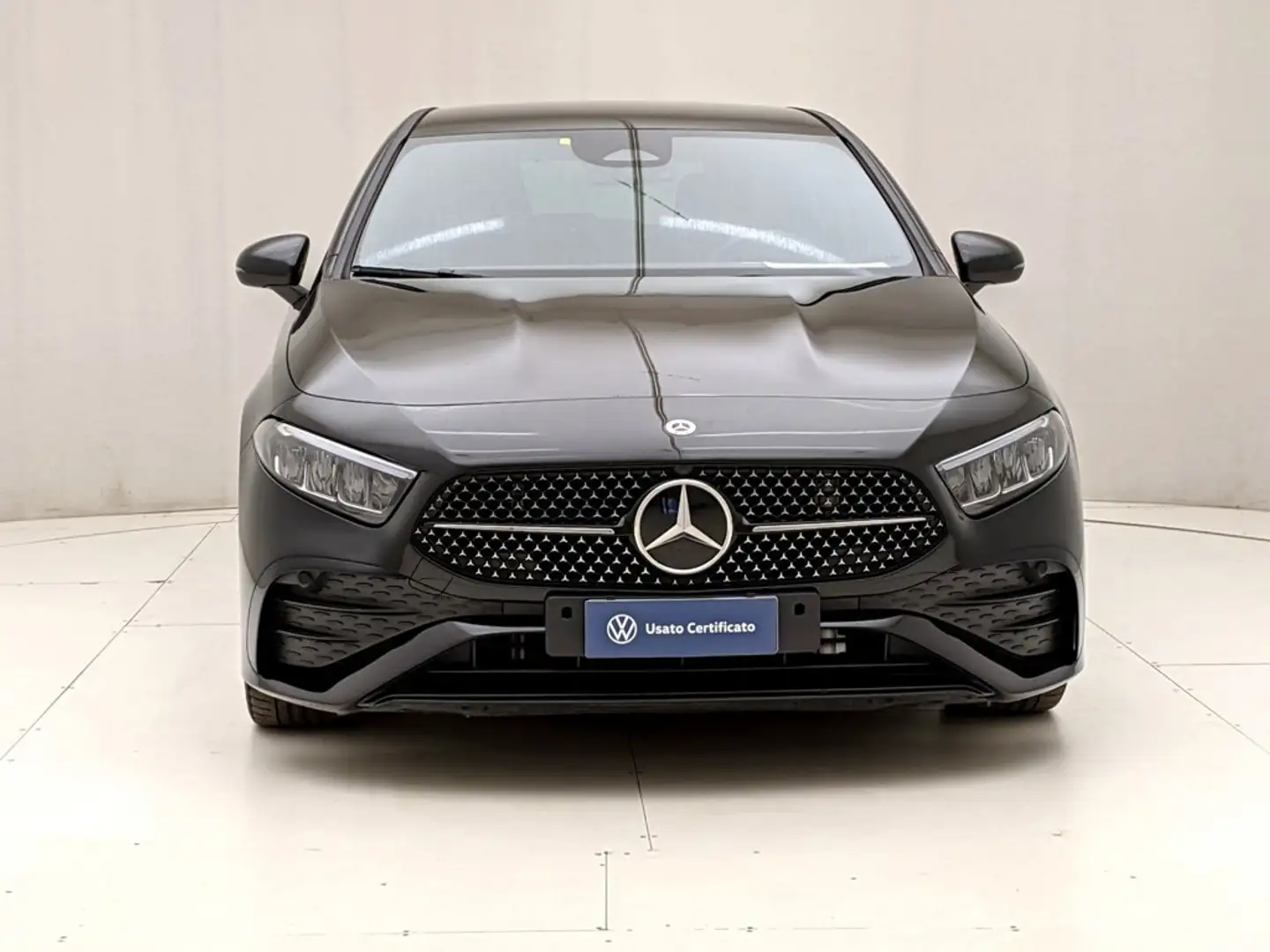 Mercedes-Benz A 200 200 d Premium auto Noir - 2