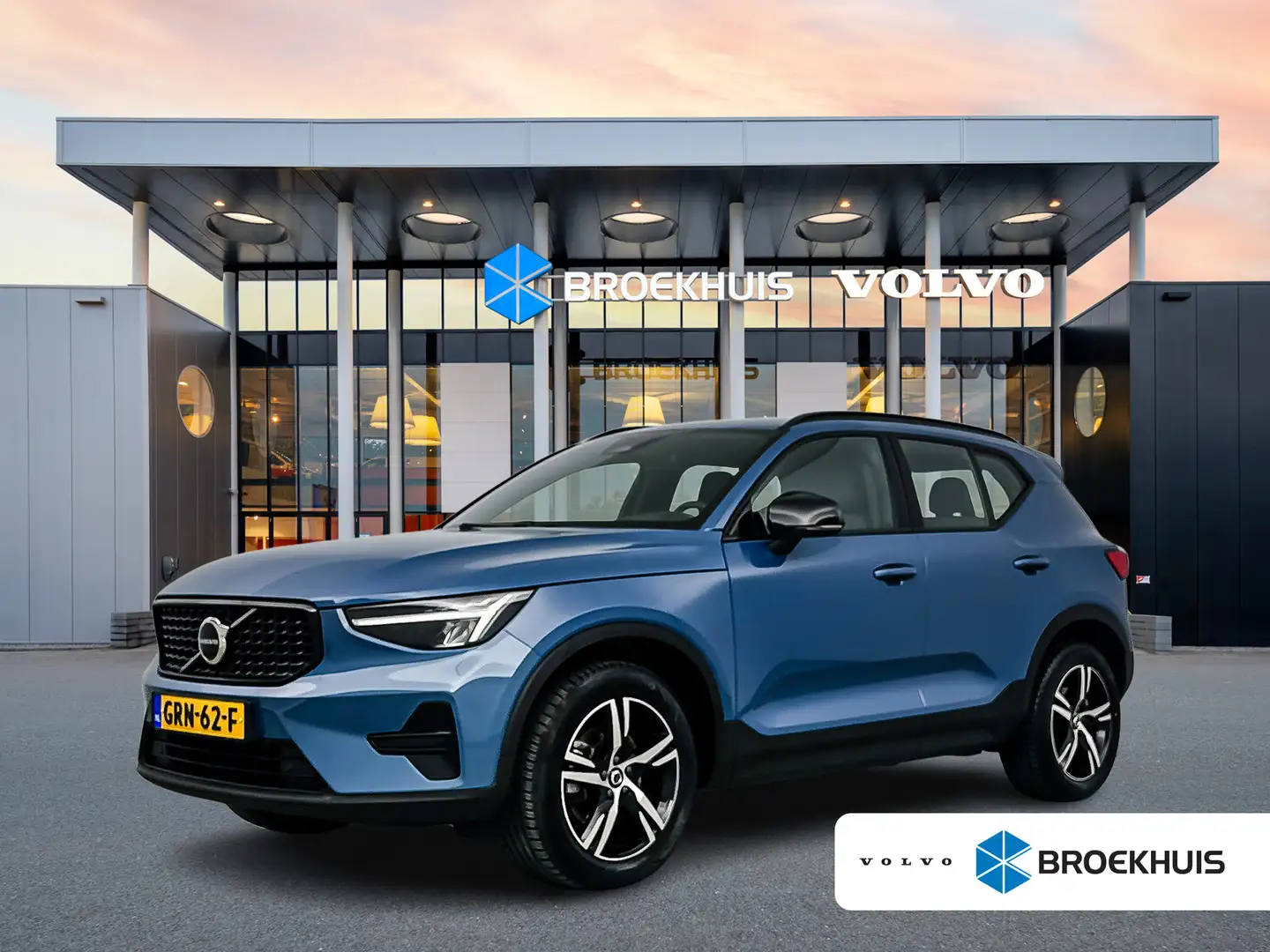 Volvo XC40 B4 Plus Dark | 18" | Trekhaak | Harman Kardon | El Bleu - 1