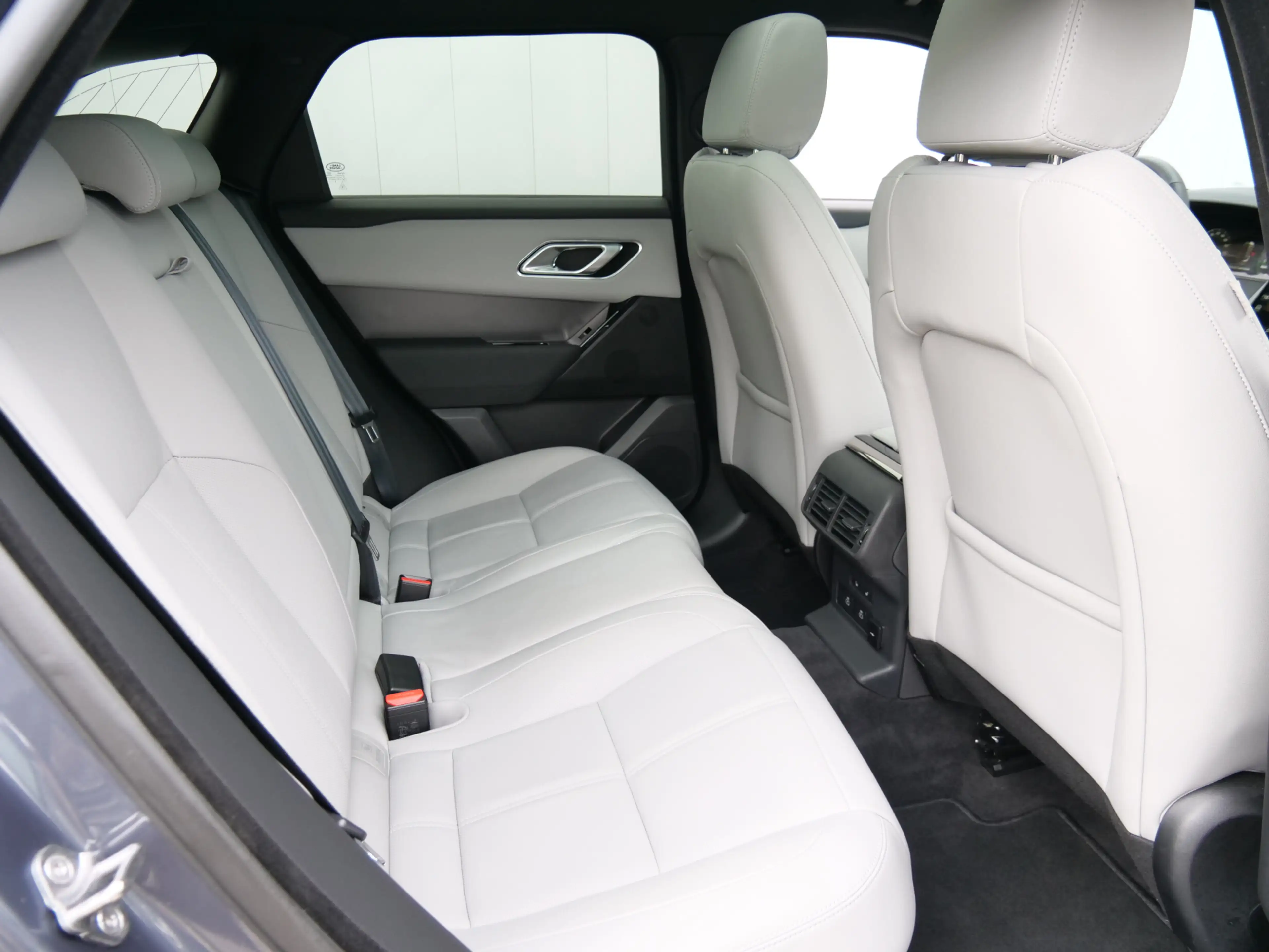 Land Rover Range Rover Velar 2.0 P400e AWD Dynamic PHEV 404 Pk Automaat Leder / — photo 38