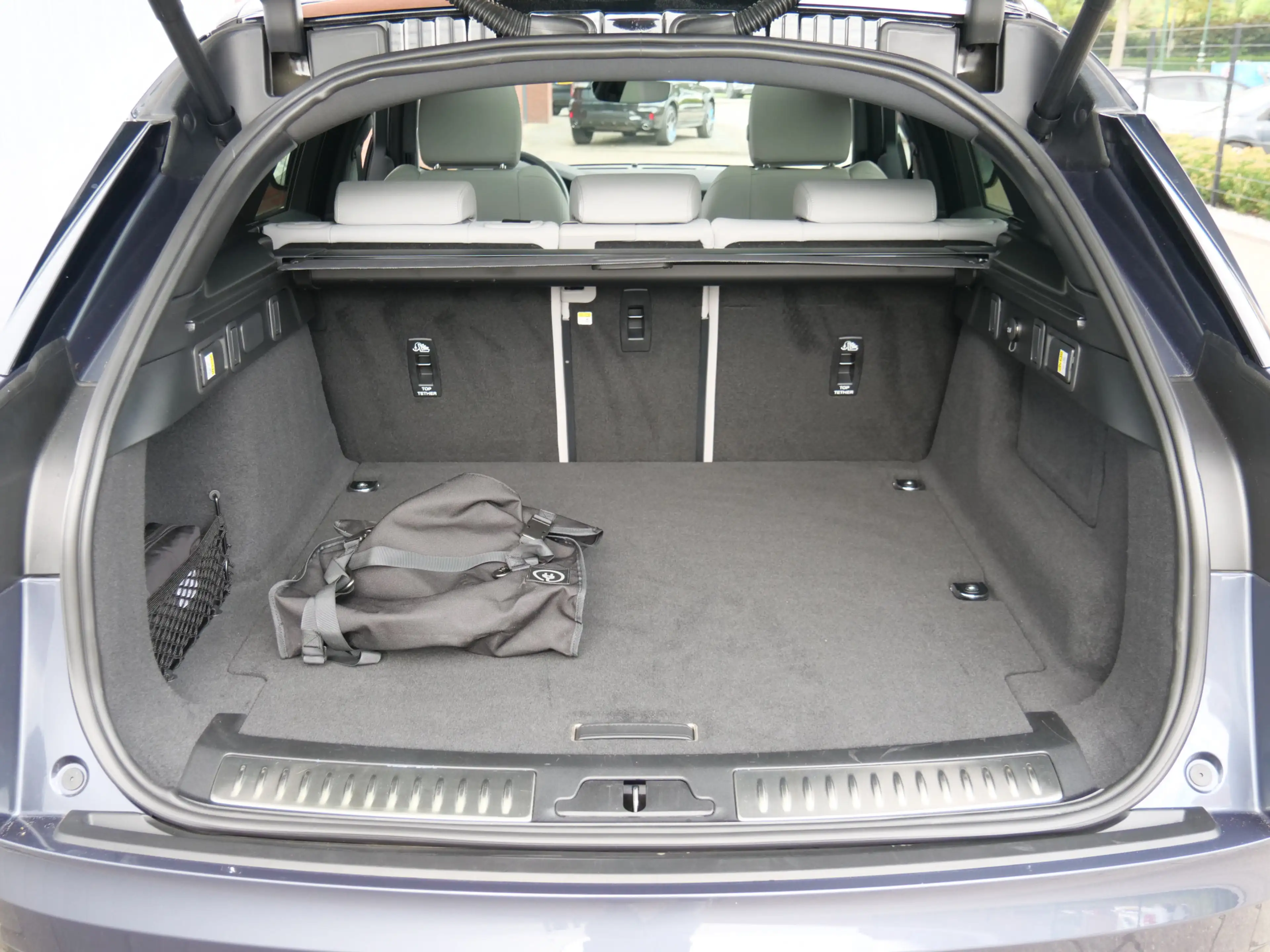 Land Rover Range Rover Velar 2.0 P400e AWD Dynamic PHEV 404 Pk Automaat Leder / — photo 43