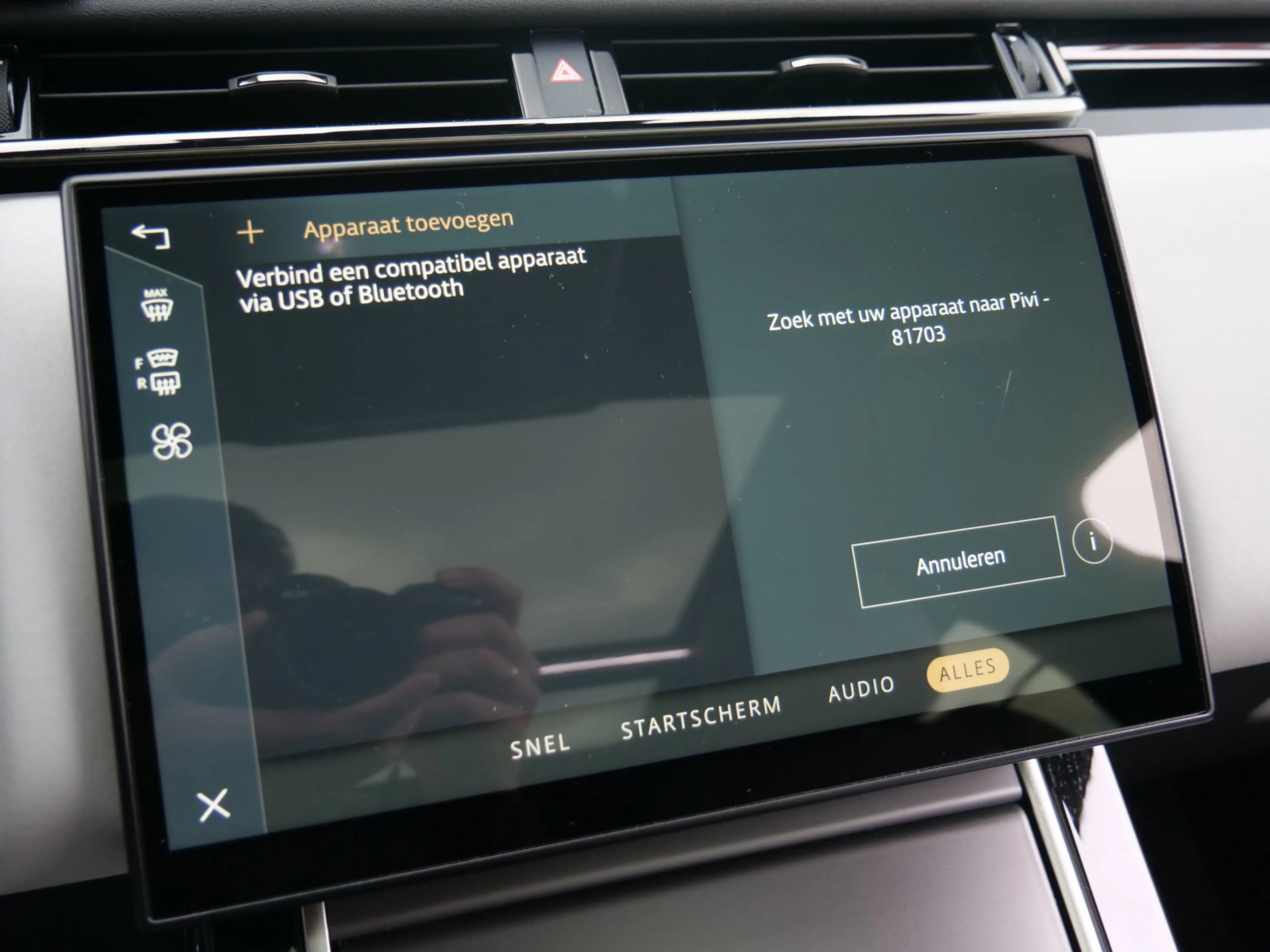 Land Rover Range Rover Velar 2.0 P400e AWD Dynamic PHEV 404 Pk Automaat Leder / — photo 24