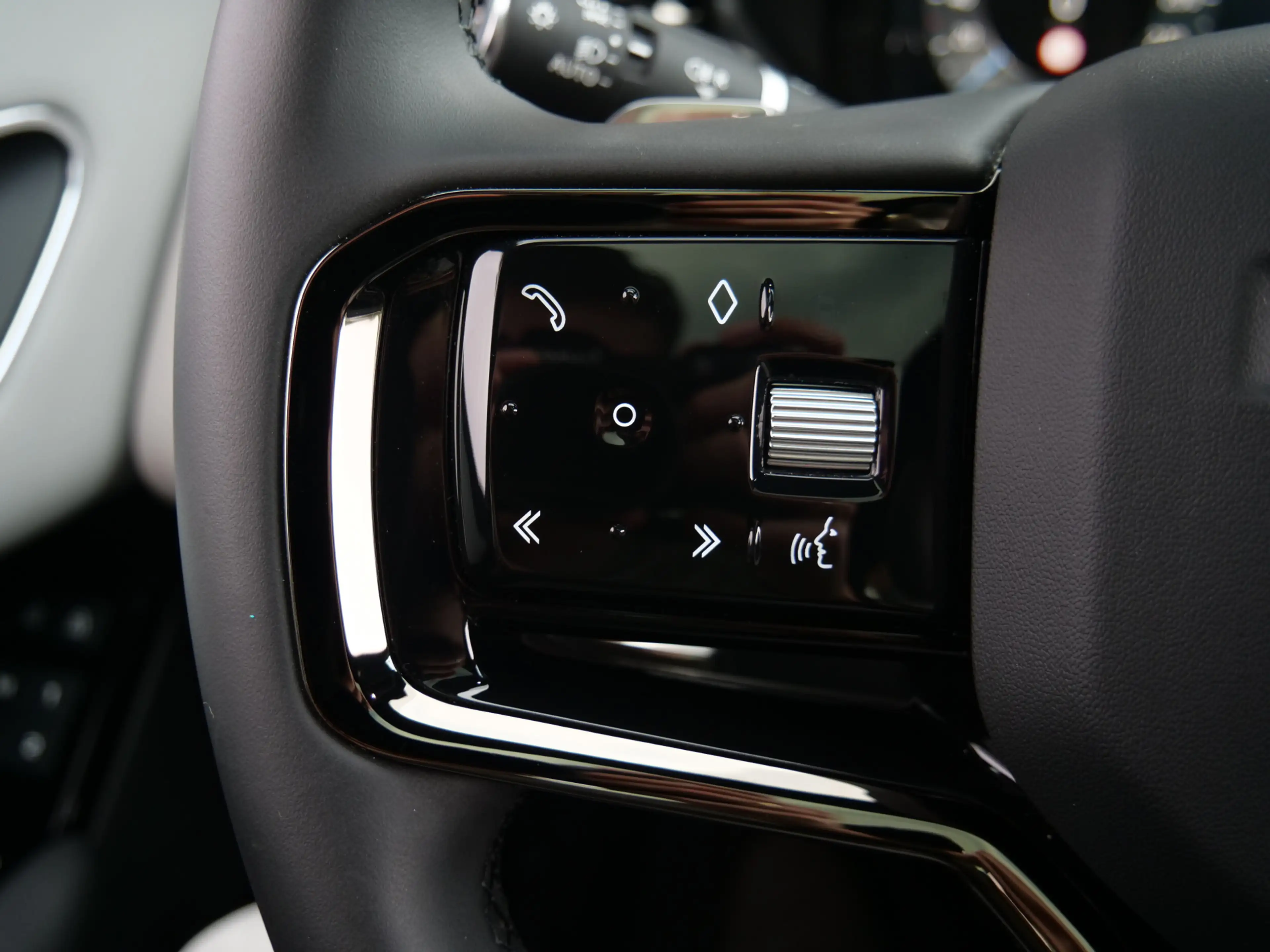Land Rover Range Rover Velar 2.0 P400e AWD Dynamic PHEV 404 Pk Automaat Leder / — photo 5