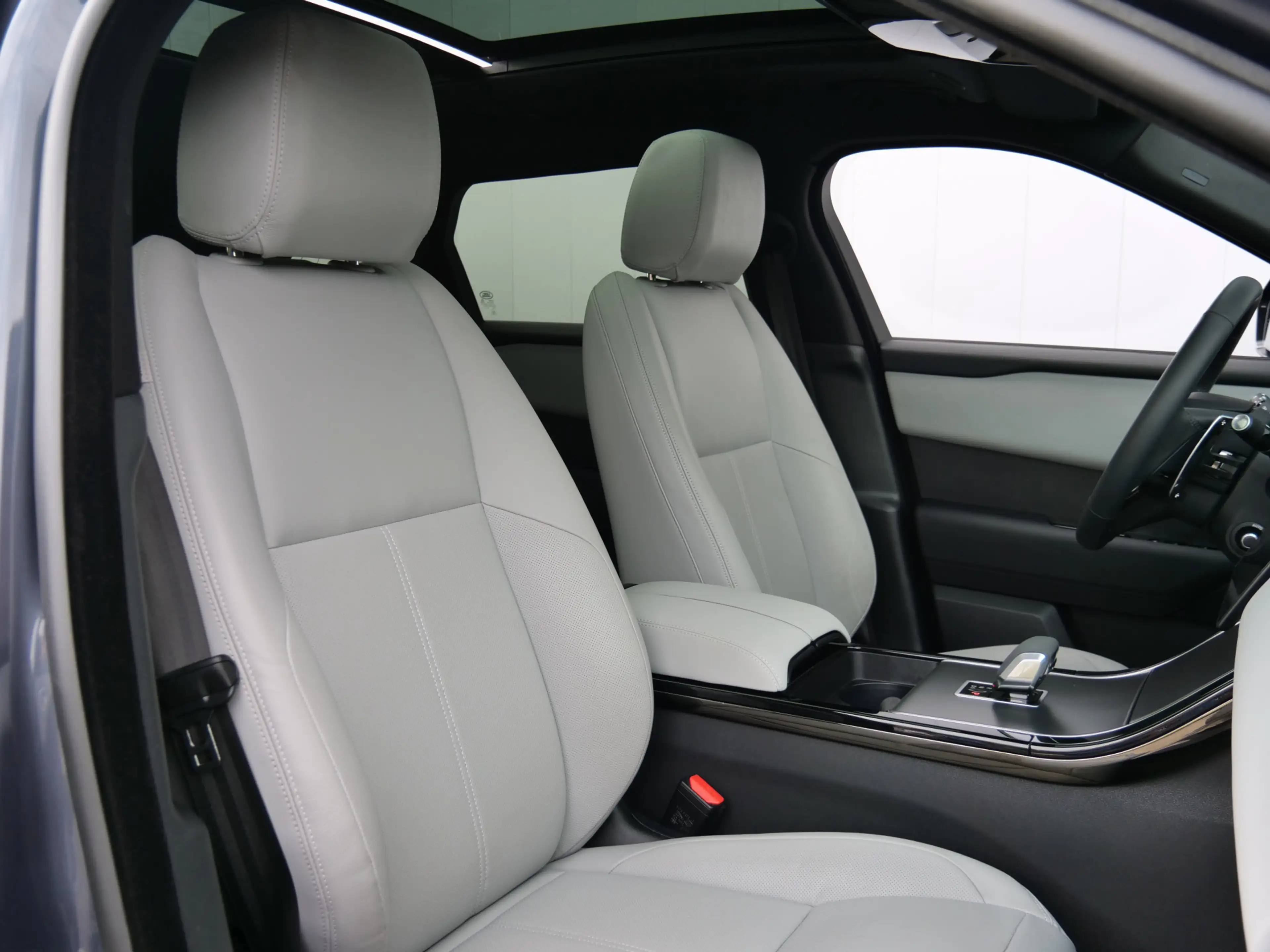 Land Rover Range Rover Velar 2.0 P400e AWD Dynamic PHEV 404 Pk Automaat Leder / — photo 40