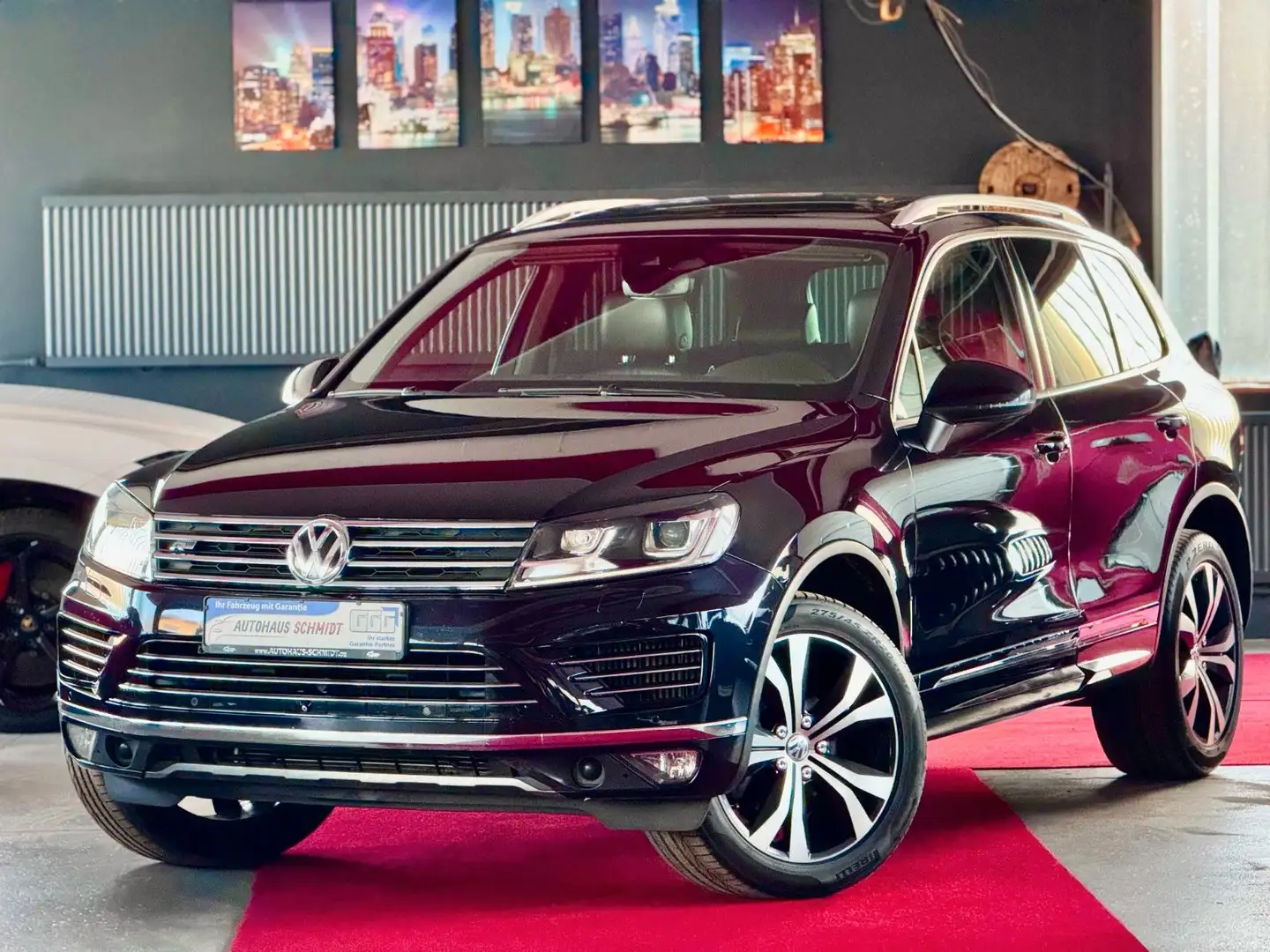 Volkswagen Touareg V6 TDI R Line Pano ACC AHK 360°Memory 20 Schwarz - 1